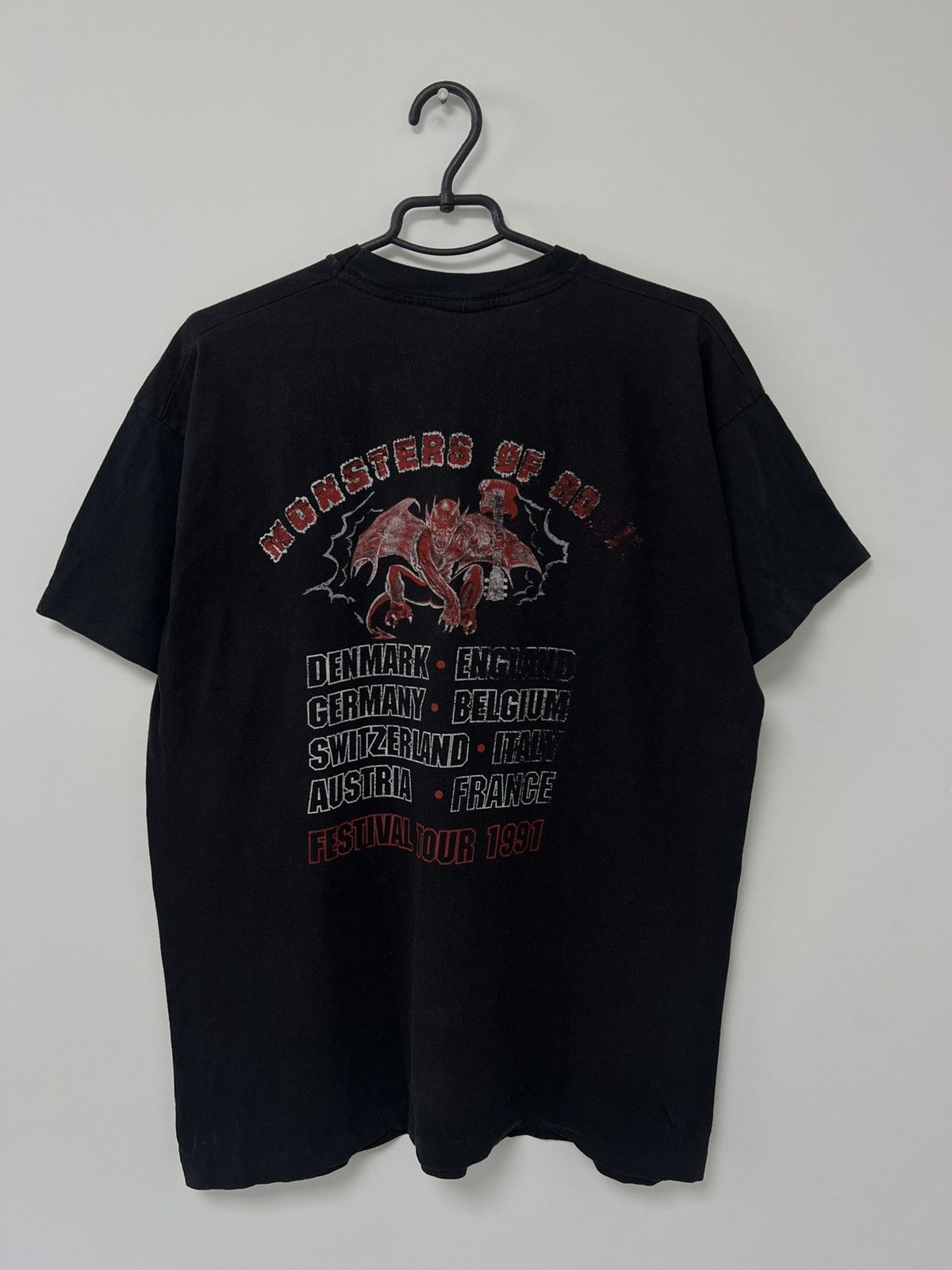 Band Tees × Vintage Vintage 1991s Monsters of Rock Ac Dc Metallica T shirt sz L Size US L / EU 52-54 / 3 - 15 Thumbnail