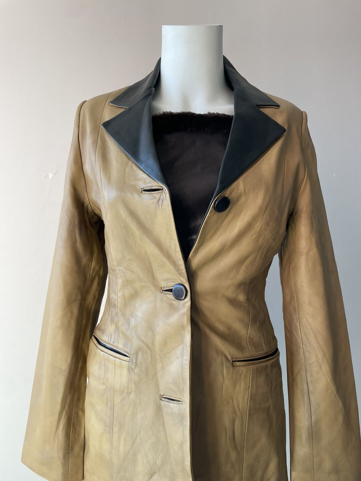 Vintage Vintage leather jacket Size M / US 6-8 / IT 42-44 - 12 Thumbnail