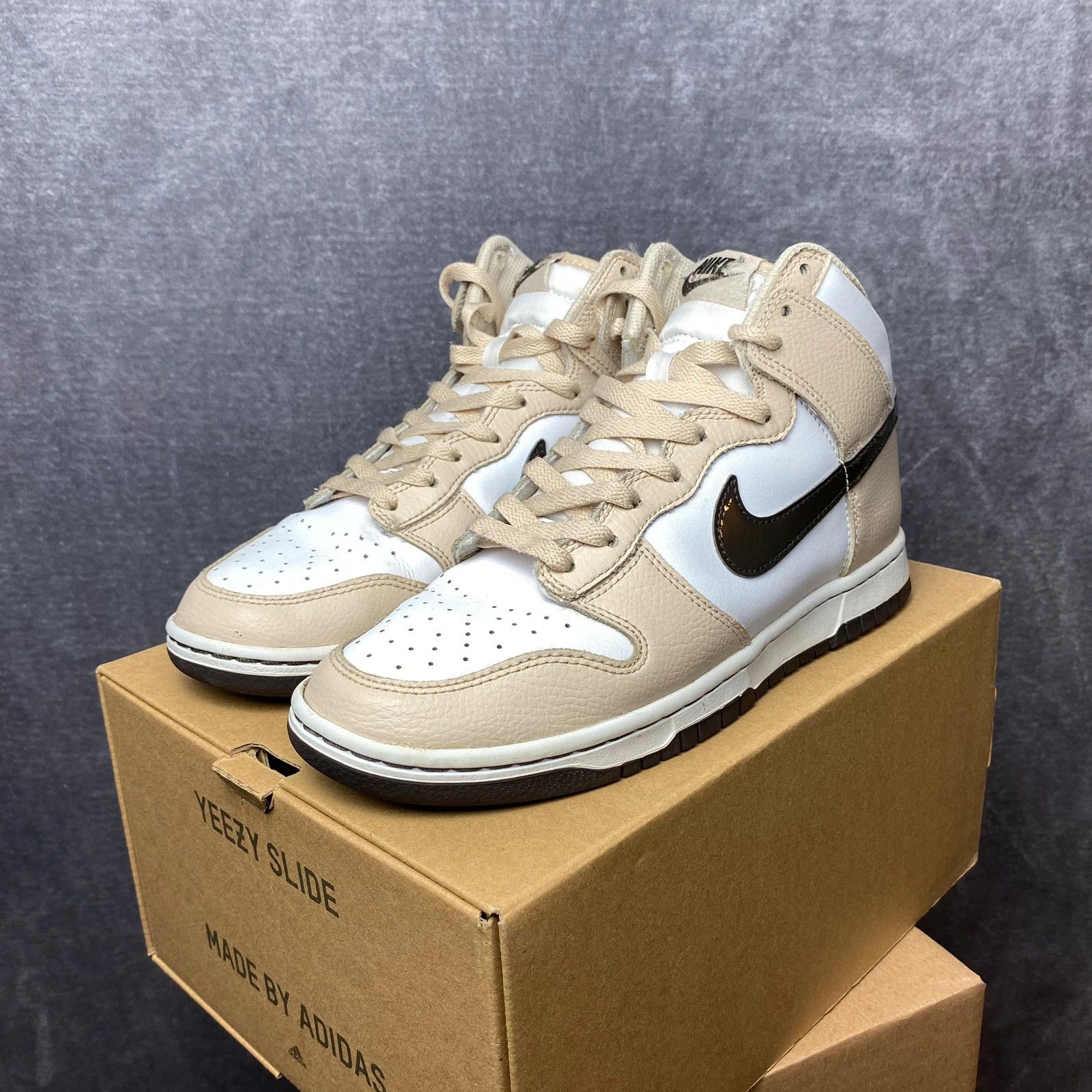 Nike Nike Dunk High Tan Brown Cappucino big logo swoosh Size US 8 / EU 41 - 1 Thumbnail