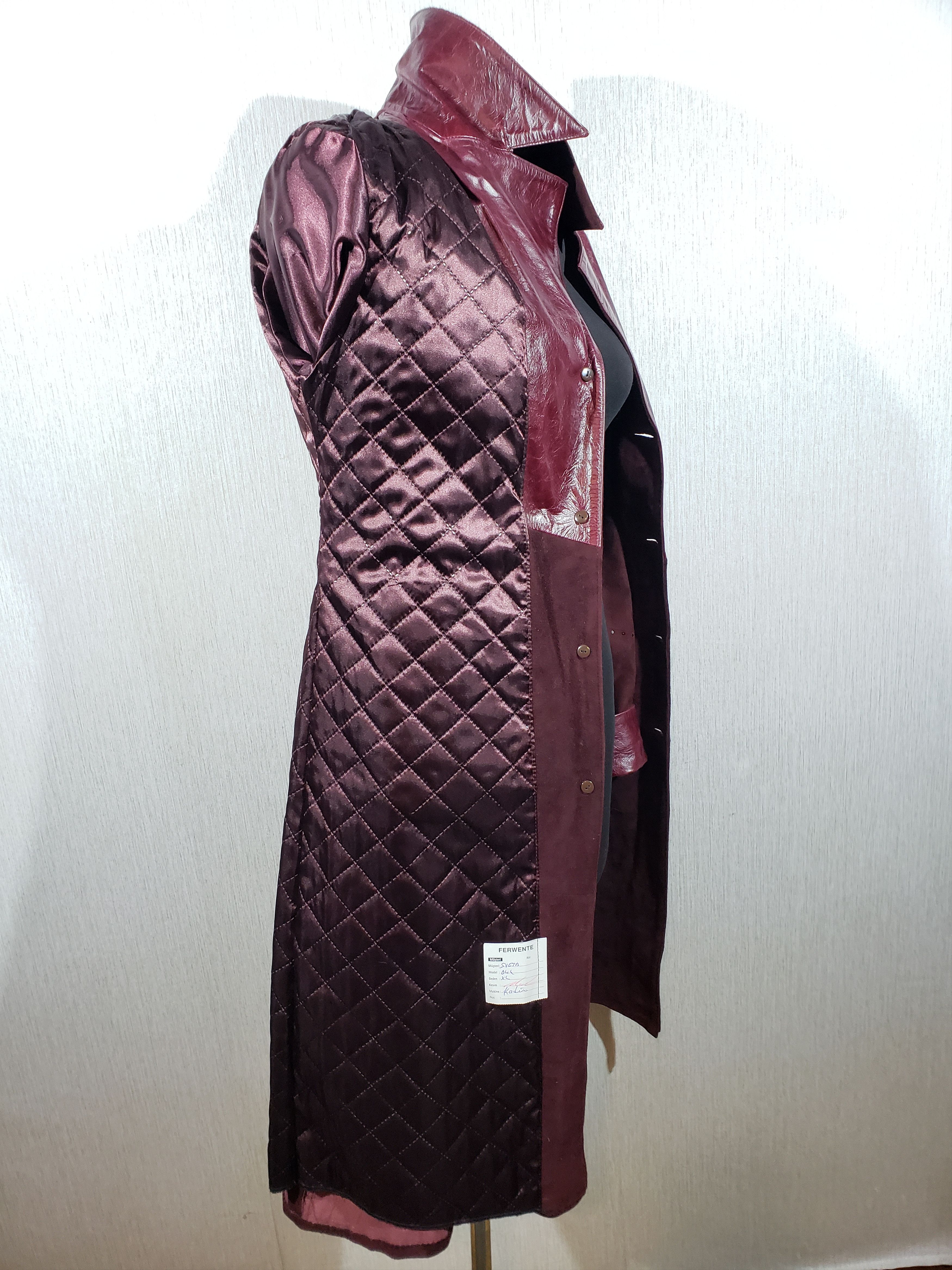 Other Cute women's long burgundy leather jacket. Size M / US 6-8 / IT 42-44 - 9 Thumbnail