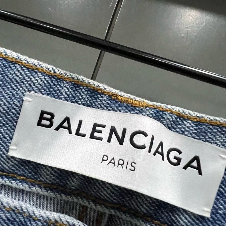 Balenciaga Balenciaga Blue Barrage Logo Denim Pants Size US 26 / EU 42 - 5 Thumbnail