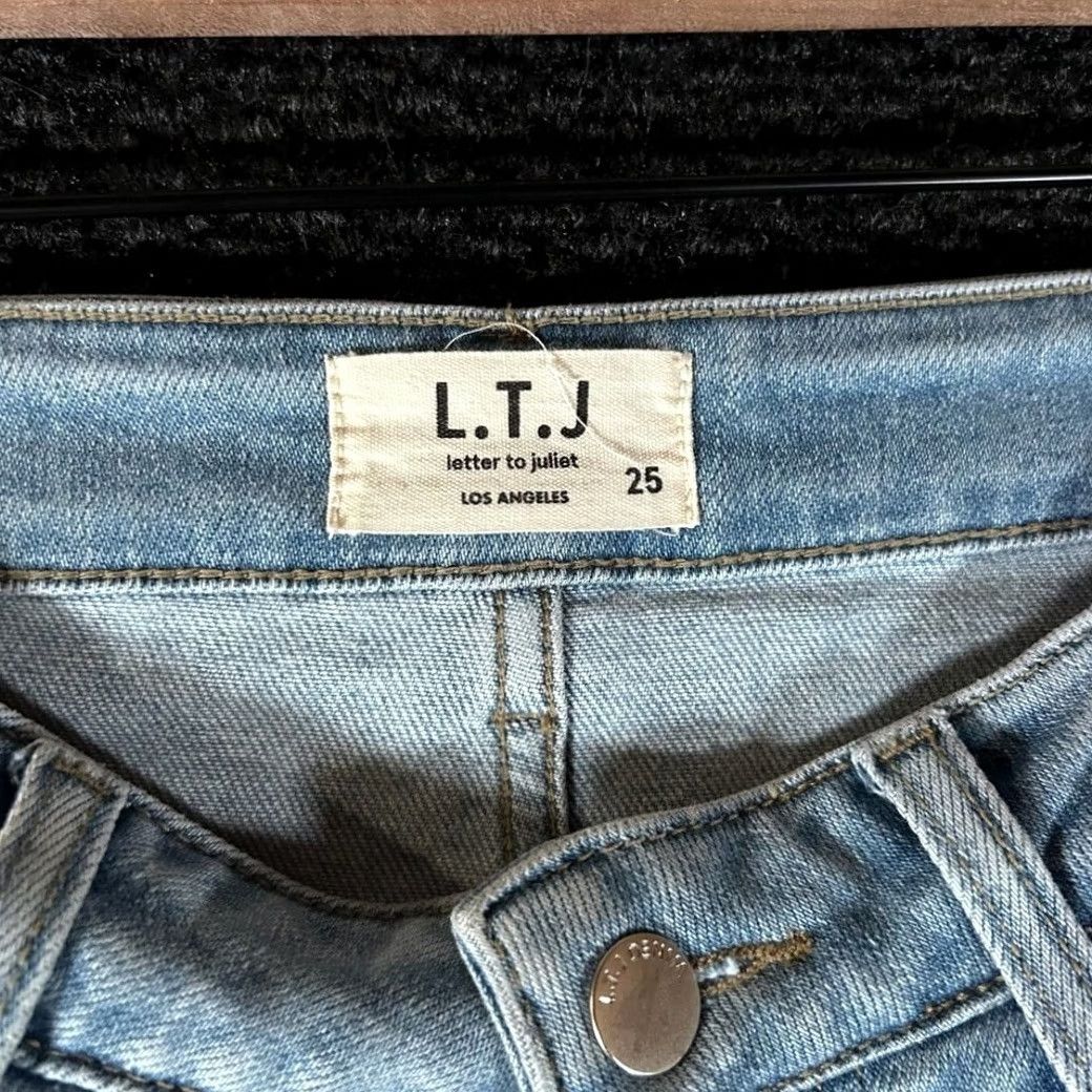 Vintage Letter to Juliet Jeans Women's Size 25 Distressed Light Wash Wide Leg Mid Rise Blue (Regular) Size 42" / US 20 - 2 Thumbnail