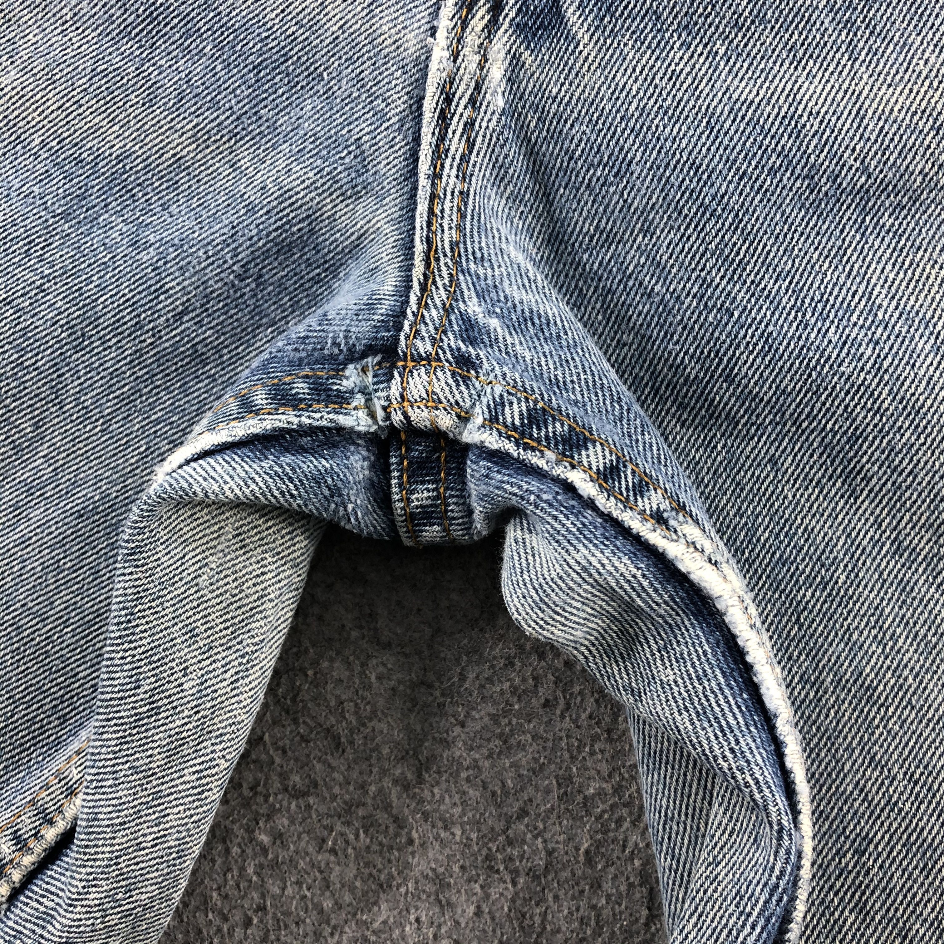 Levi's 90s Vintage Blue Wash Levis 505 Jeans-J2411 Size US 30 / EU 46 - 11 Thumbnail