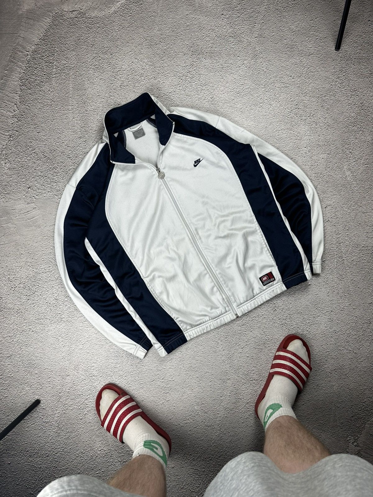 Nike Vintage Nike Track Jacket Olympic USA Full Zip Hoodie Y2K Size US XL / EU 56 / 4 - 1 Thumbnail