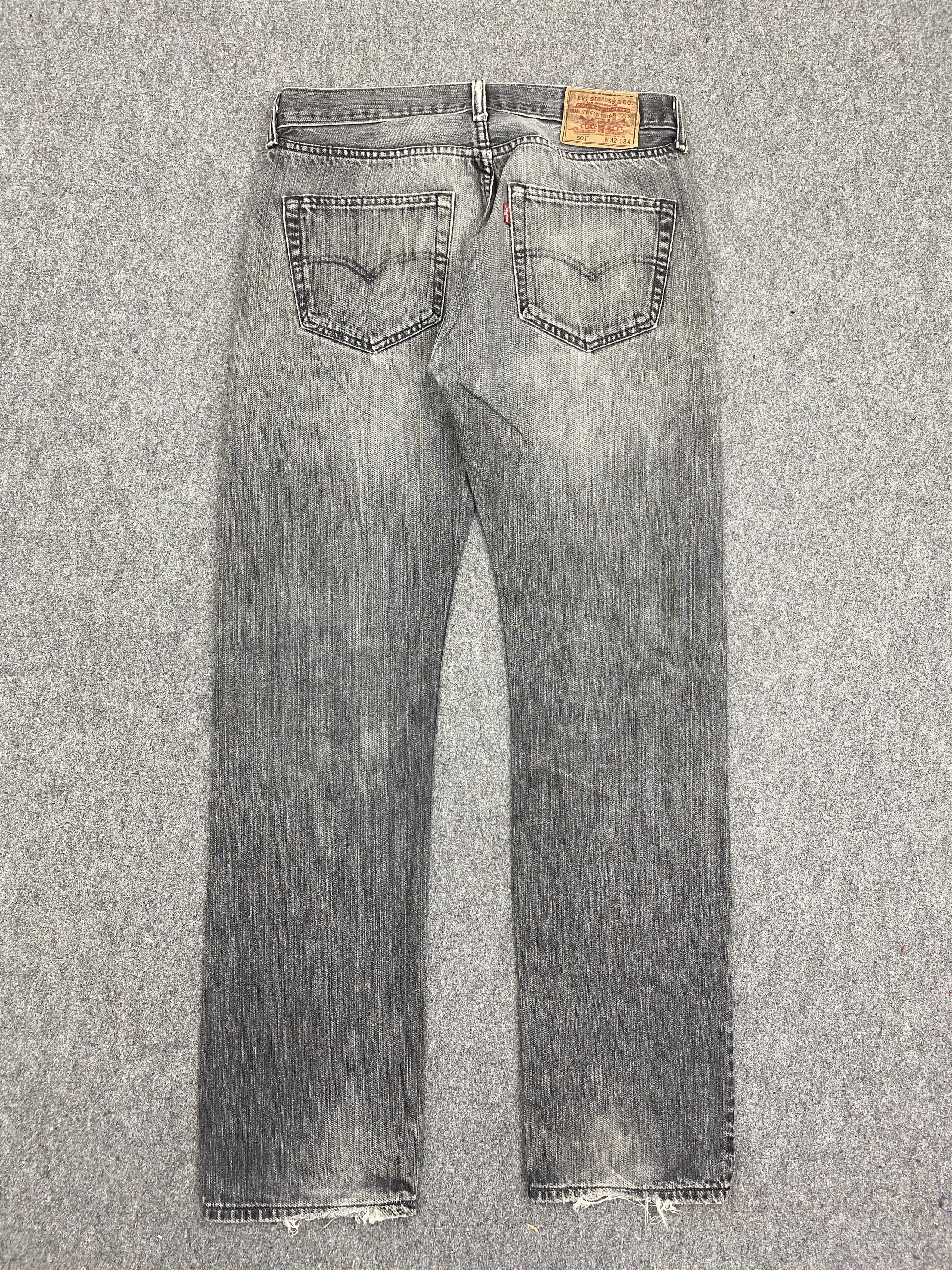 Levi's Faded Black Vintage Levi's 501 Jeans DP2774 Size US 33 - 3 Thumbnail