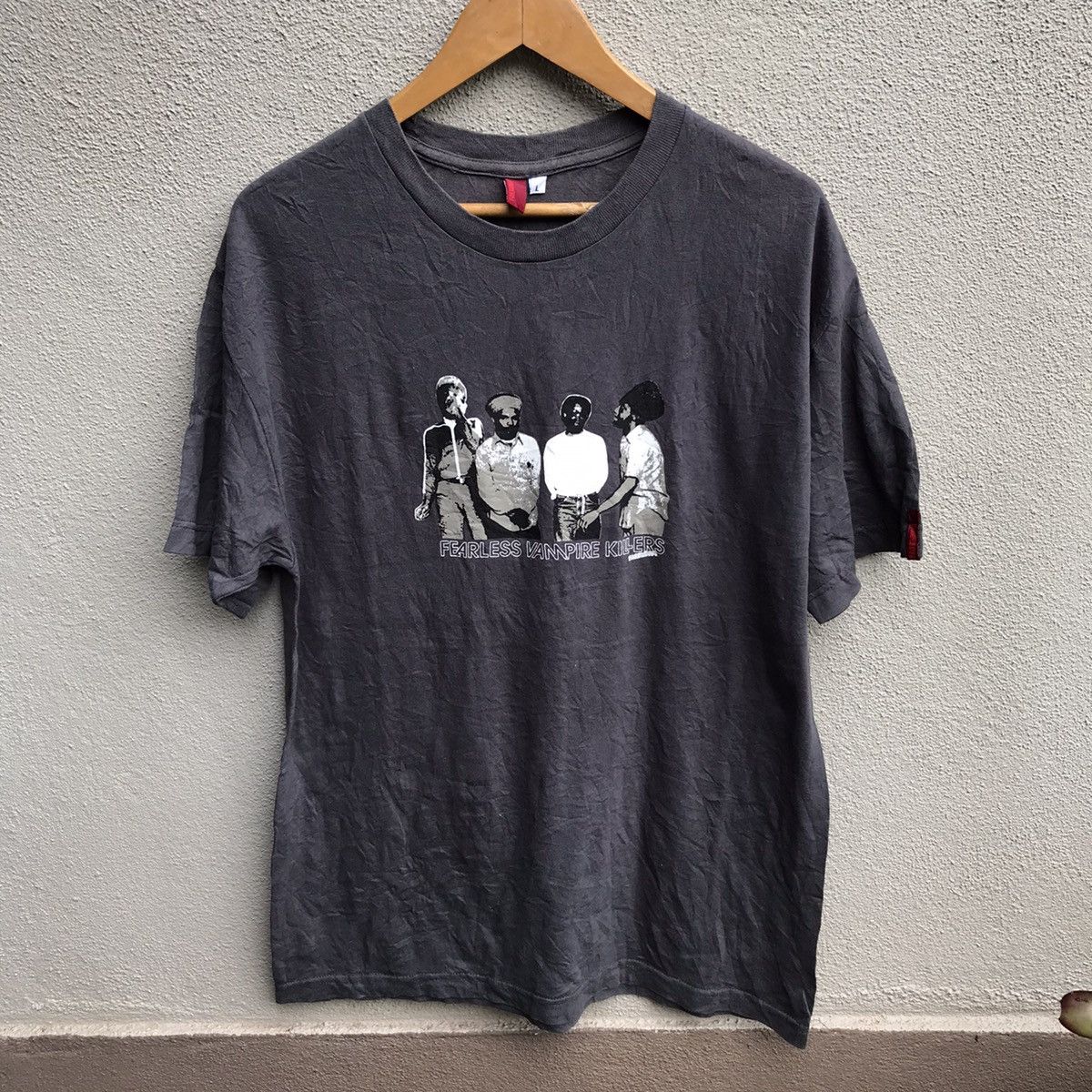 Freshjive FRESHJIVE x BAD BRAINS fearless vampire killers tee Size US L / EU 52-54 / 3 - 1 Thumbnail