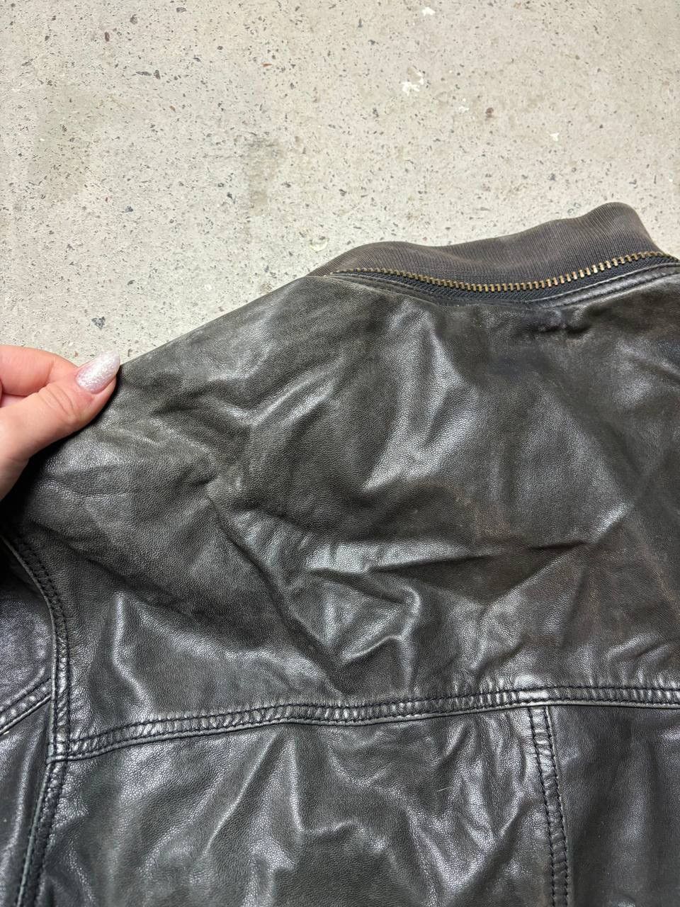 Alexander McQueen × Vintage Vintage Y2K Alexander McQueen Leather Jacket Size US M / EU 48-50 / 2 - 6 Thumbnail