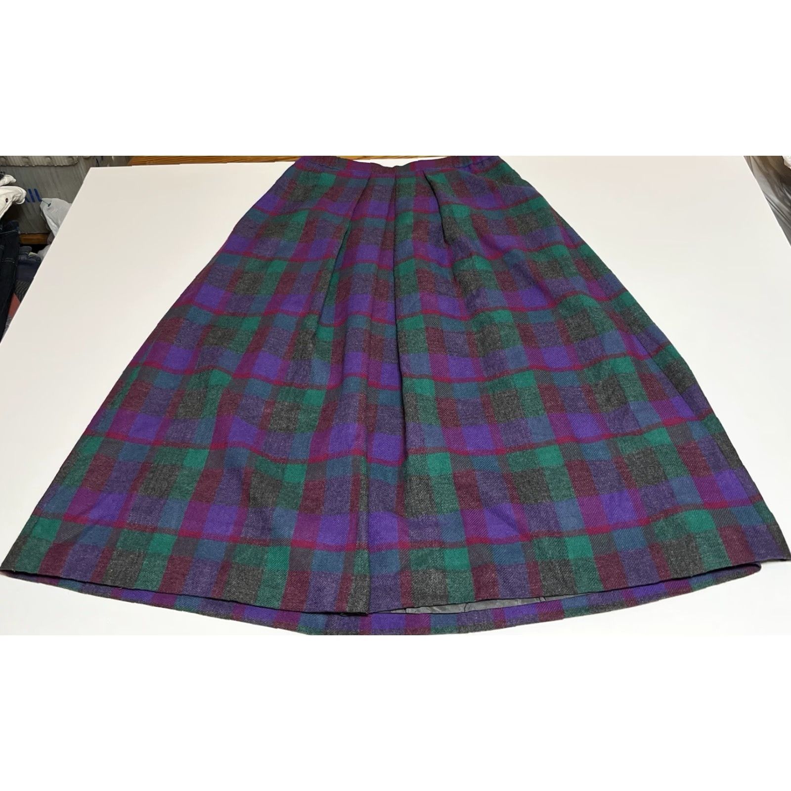 Vintage VINTAGE Country Suburbans Skirt Wool Plaid Purple Green 30 33.5 Long Pleated Lined United States 80s 90s Western Womens Size 12 Size 34" / US 12 / IT 48 - 2 Thumbnail