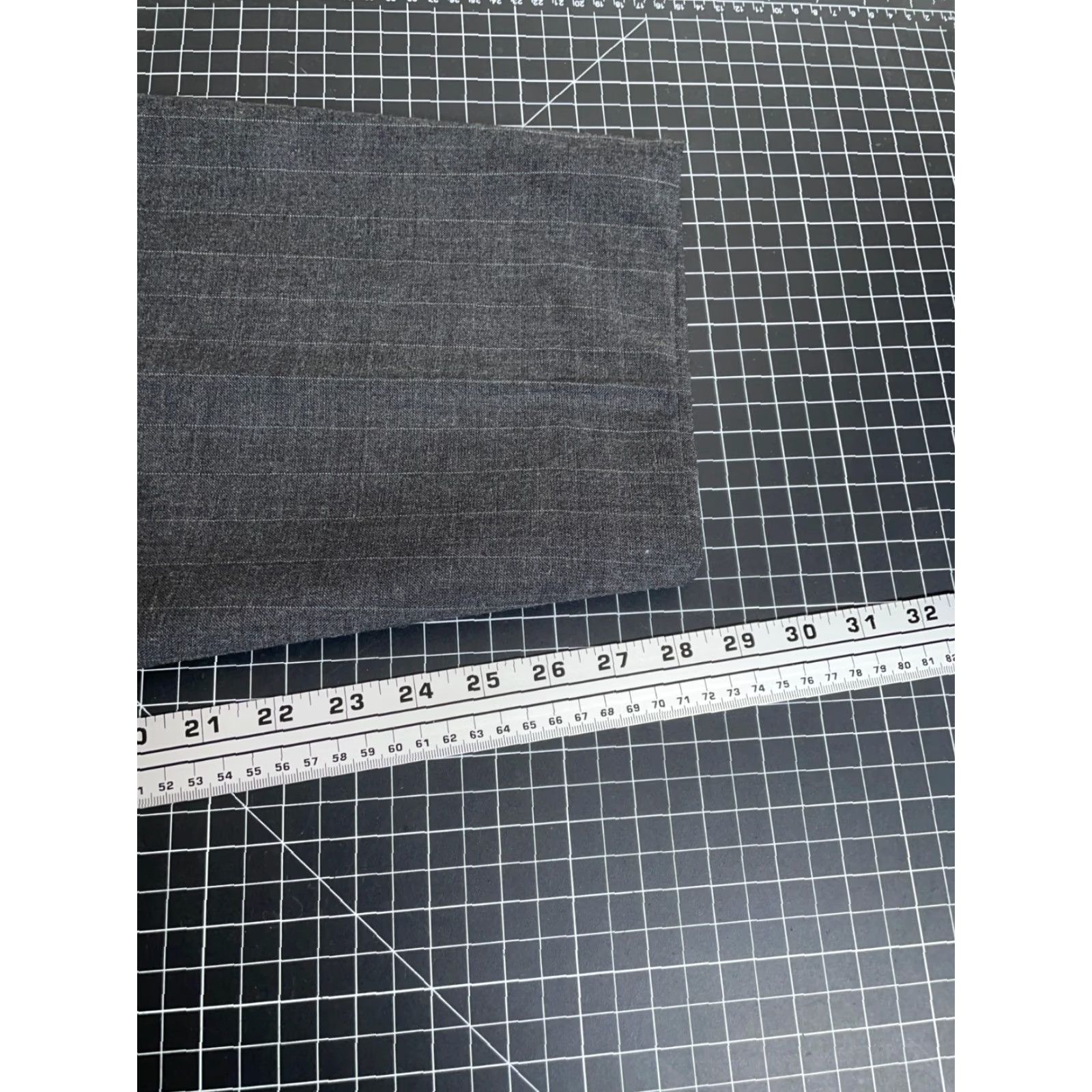 IDEA VINTAGE Wool Pleated Trousers Men's 42 x 28 (+2") Dark Gray Pinstripe Pants Ideal Zip Dress Pants Mens Regular Gray Wool Pinstripe 42 x 28 Inseam 28 Size US 42 / EU 58 - 5 Thumbnail