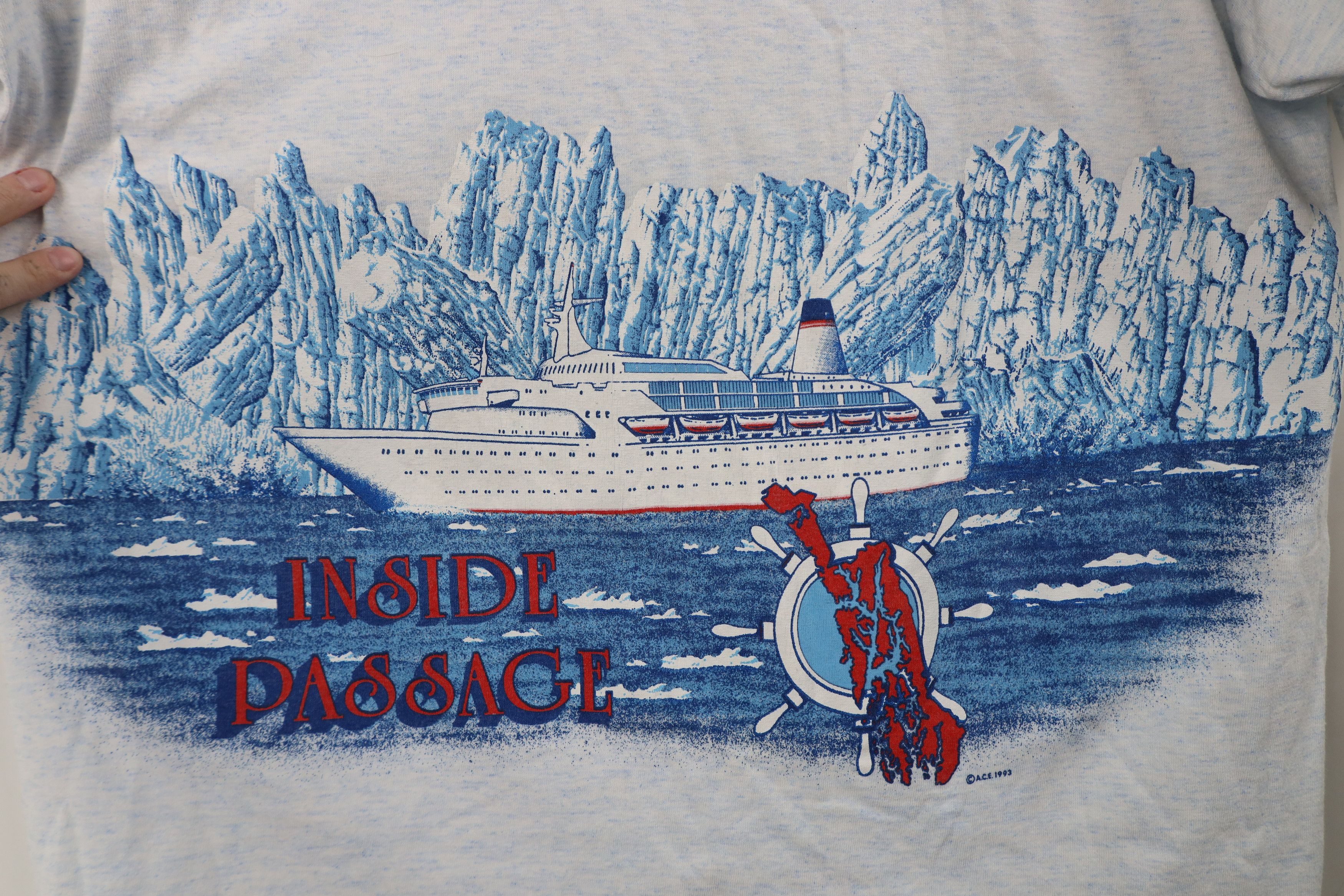 Vintage Vintage 90s Streetwear Print Alaska Cruise Ship T-Shirt USA Size US L / EU 52-54 / 3 - 5 Thumbnail