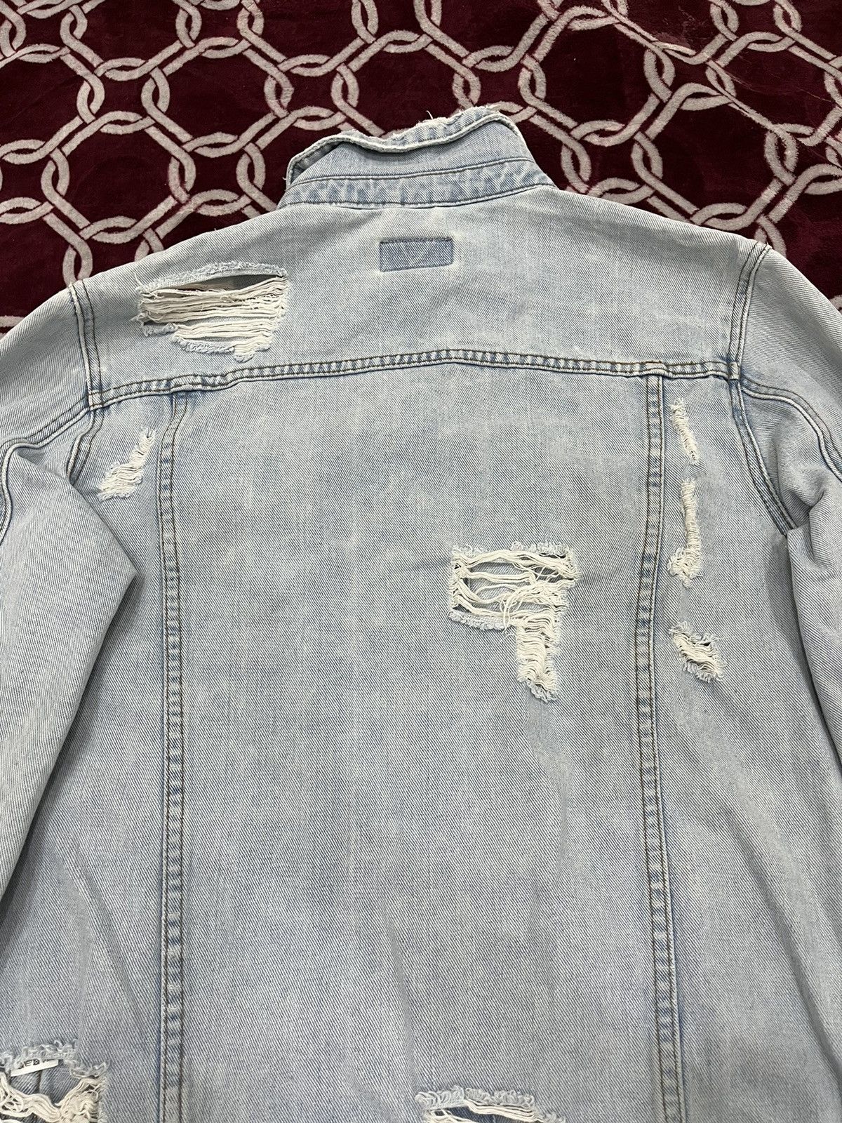 Asos Asos Ripped Trucker Denim Jacket Size US L / EU 52-54 / 3 - 18 Thumbnail