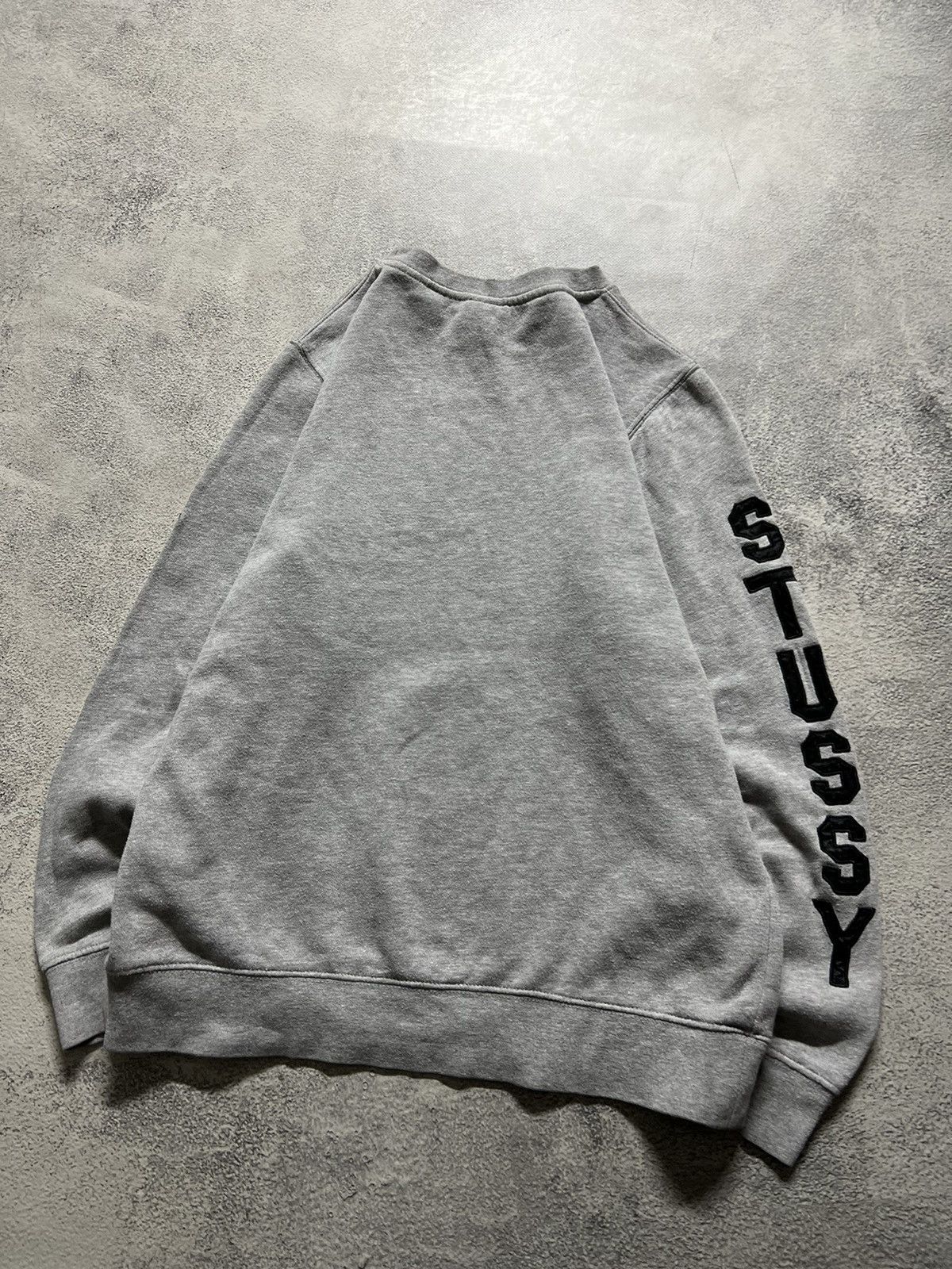 Stussy Vintage Y2k Stussy 🩶 Big Logo Sweatshirt 00’s Size US S / EU 44-46 / 1 - 7 Thumbnail
