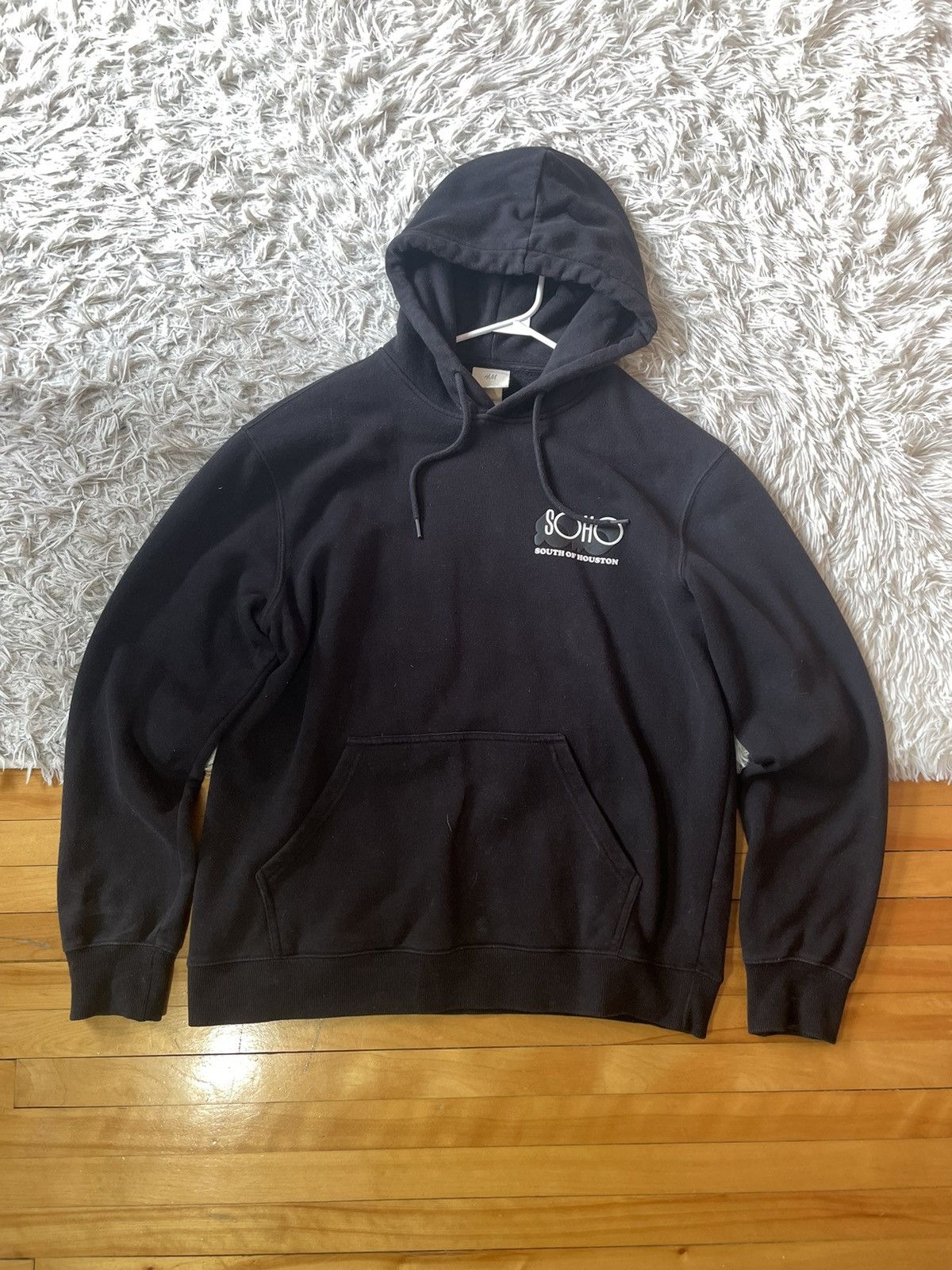 H&M × Vintage Vintage black hoodie big print loose fit Size US M / EU 48-50 / 2 - 1 Thumbnail