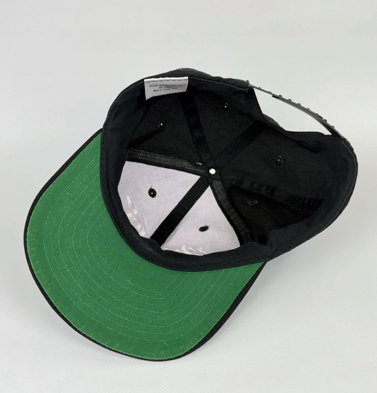 Reebok Vintage Reebok Black Top Dr Dre Hat Cap Logo Made in Taiwan Size ONE SIZE - 9 Thumbnail