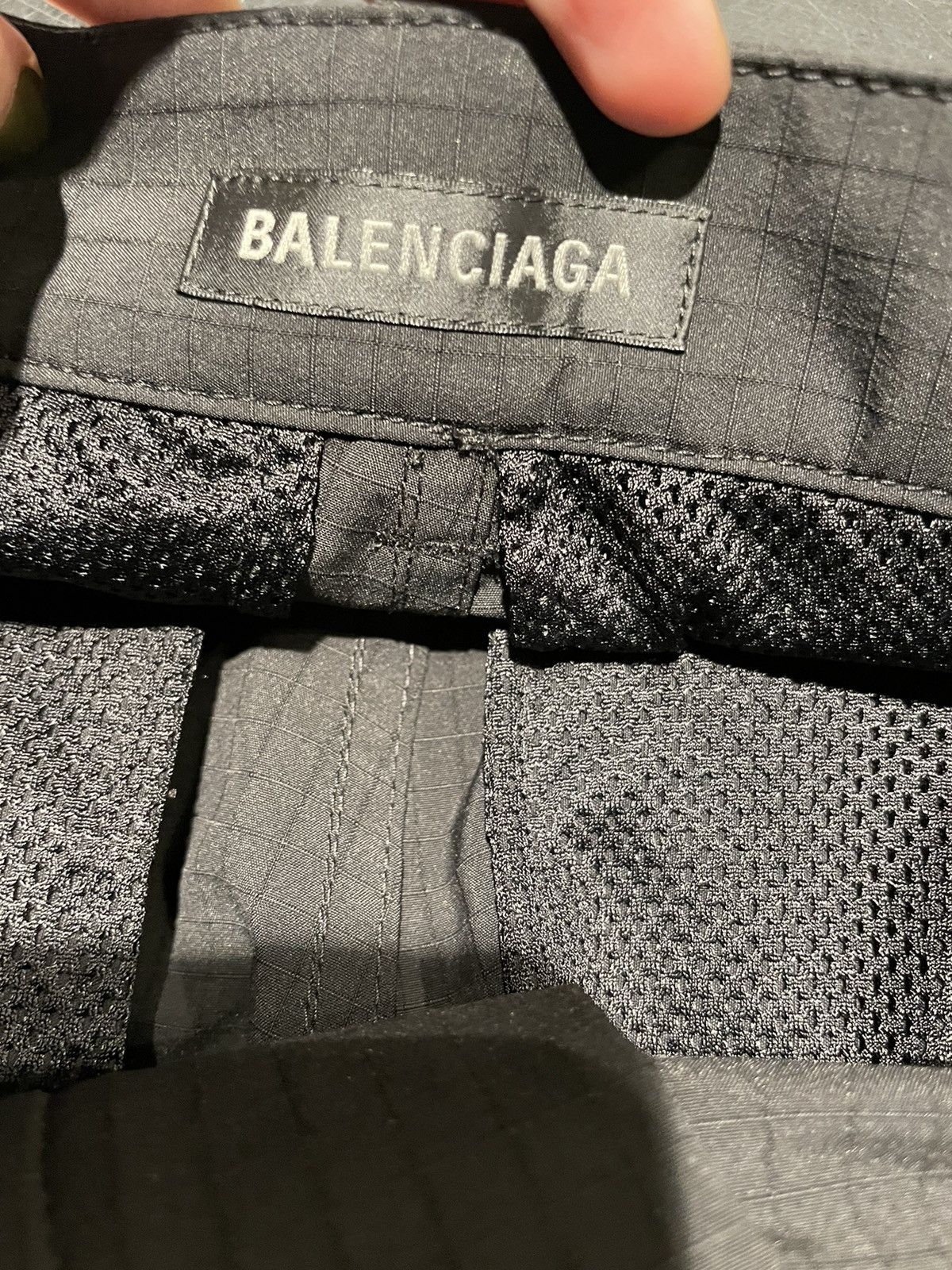 Balenciaga Ripstop cargo pants Size US 29 - 6 Thumbnail