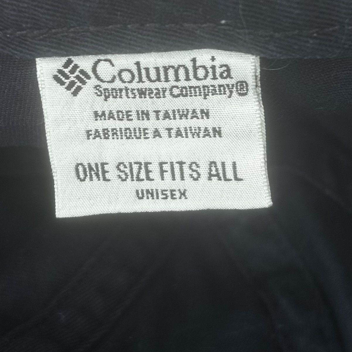 Columbia Columbia Vtg Y2K Navy Blue Embroidered Strapback Hat Size ONE SIZE - 4 Thumbnail