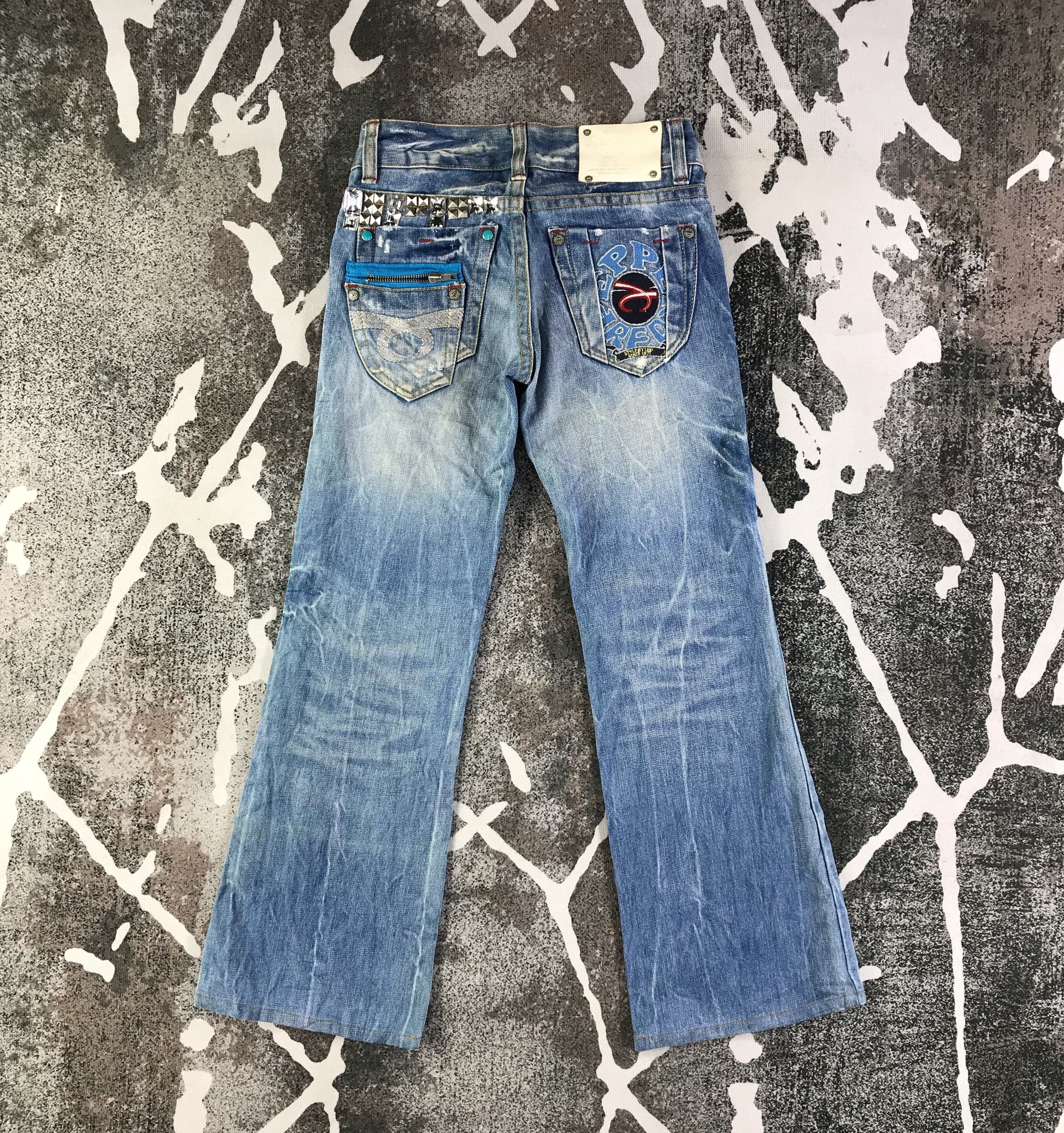 Japanese Brand Japanese Brand Red Pepper Denim Blue Flare Denim KJ1798 Size 29" - 1 Thumbnail