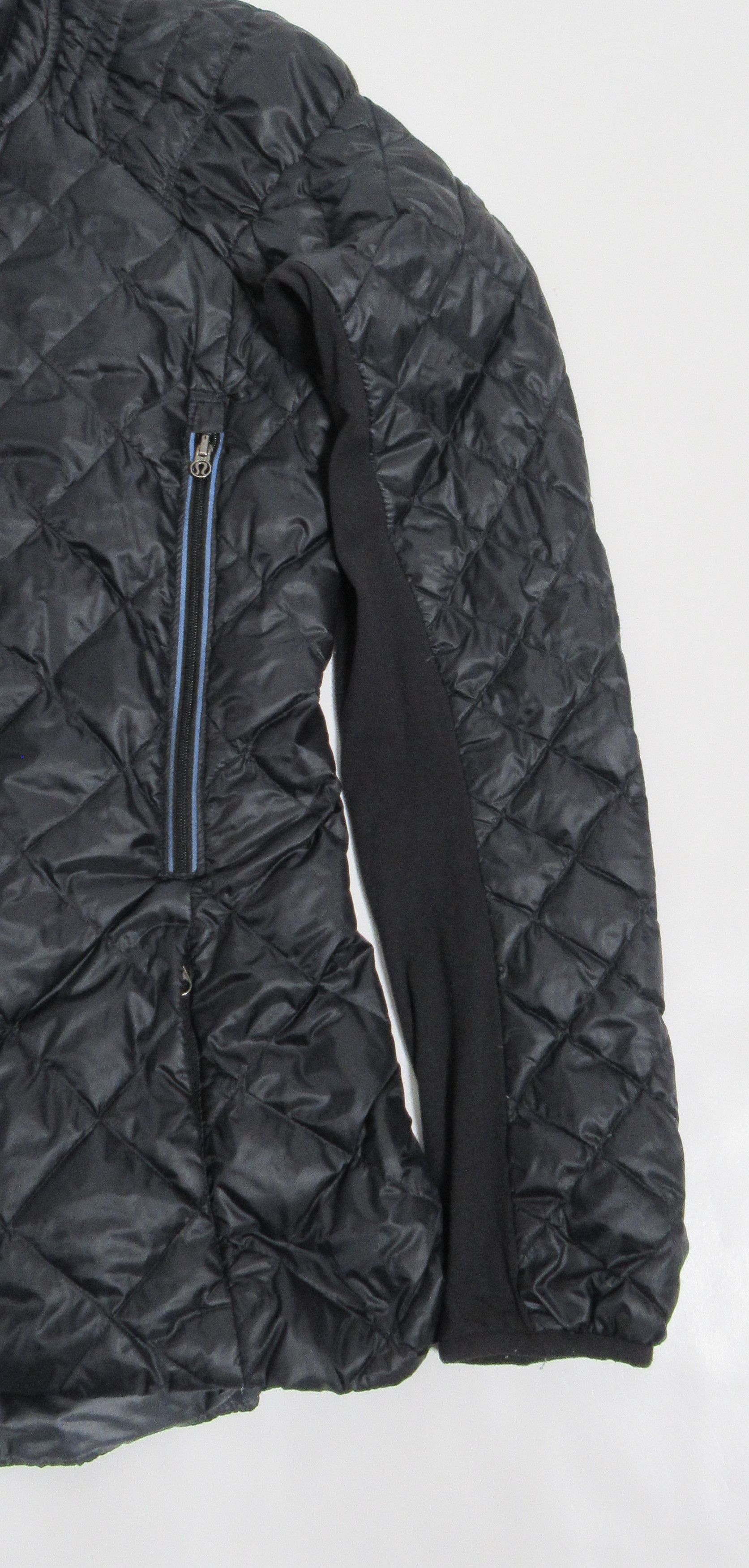 Lululemon Lululemon Run: Turn Around Jacket Reversible Black Size S / US 4 / IT 40 - 5 Thumbnail