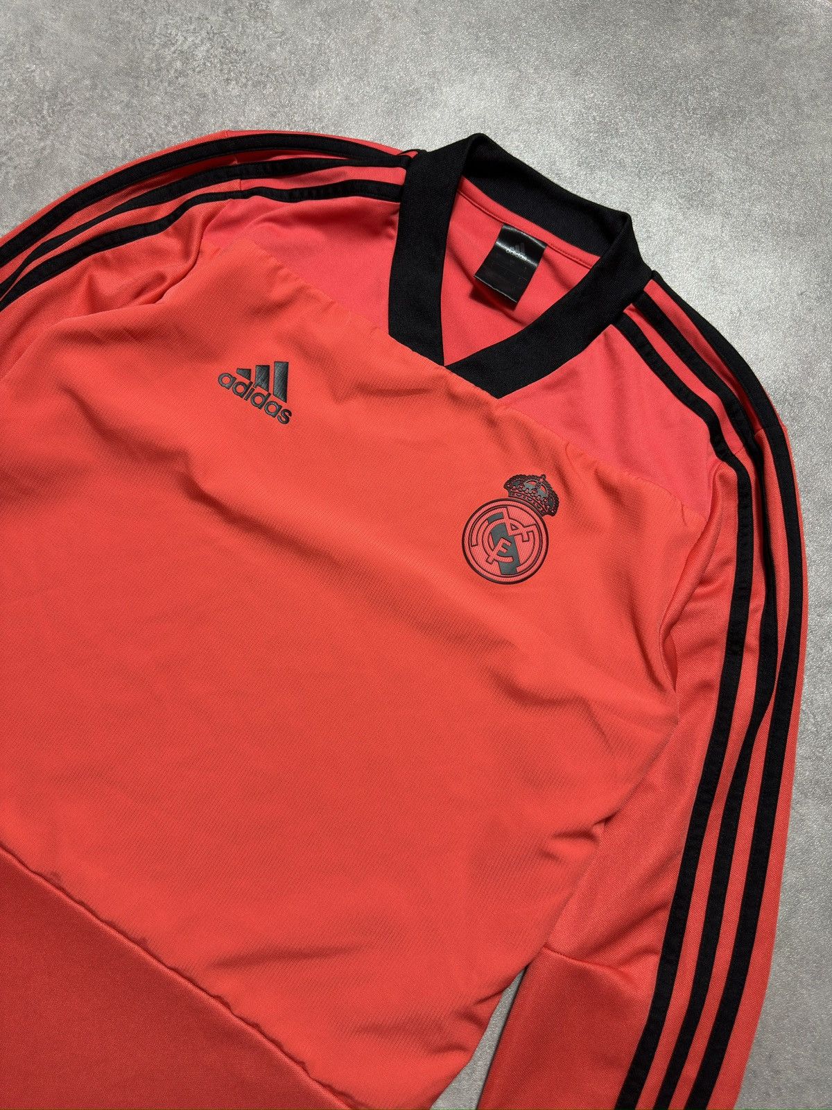 Adidas Mens Trenning Long sleeve Adidas x Real Madrid 2018 Size US S / EU 44-46 / 1 - 2 Thumbnail