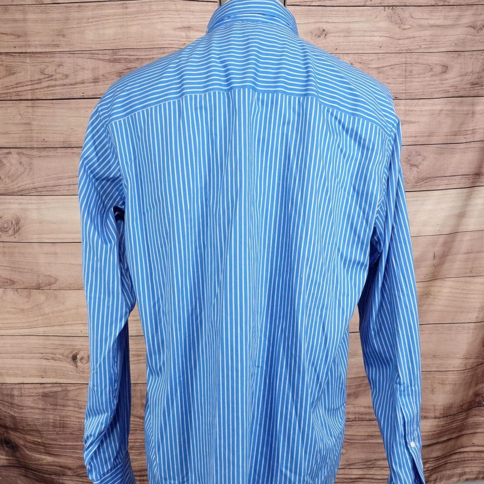 Kenneth Cole Kenneth Cole Reaction Dress Shirt Mens L 16-16.5 36/37 Blue Striped Non-Iron Regular Fit Button-Down Collar Shirt Size 42R - 4 Thumbnail