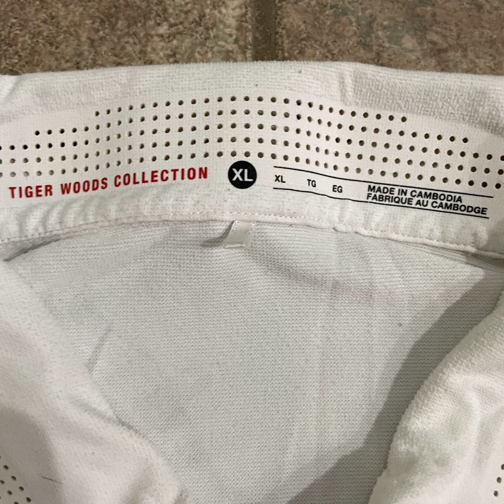 Nike VINTAGE Nike vented collar stretchy athletic polo Golf shirt Mens XL White Size US XL / EU 56 / 4 - 4 Thumbnail
