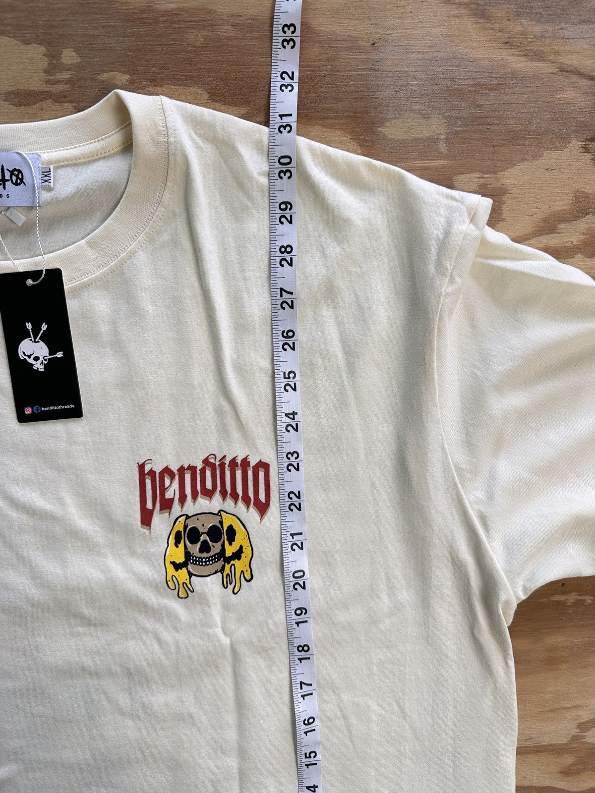 Other BENDITTO Threads Skull , Streetwear Shirt | Cream Tee XXL | Size US XXL / EU 58 / 5 - 7 Thumbnail