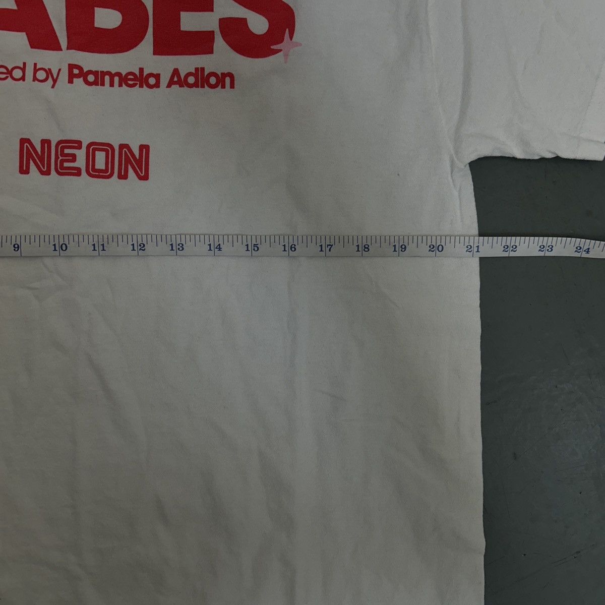 Other NEON “BABES” Promo Tee – Ilana Glazer Size US L / EU 52-54 / 3 - 6 Thumbnail