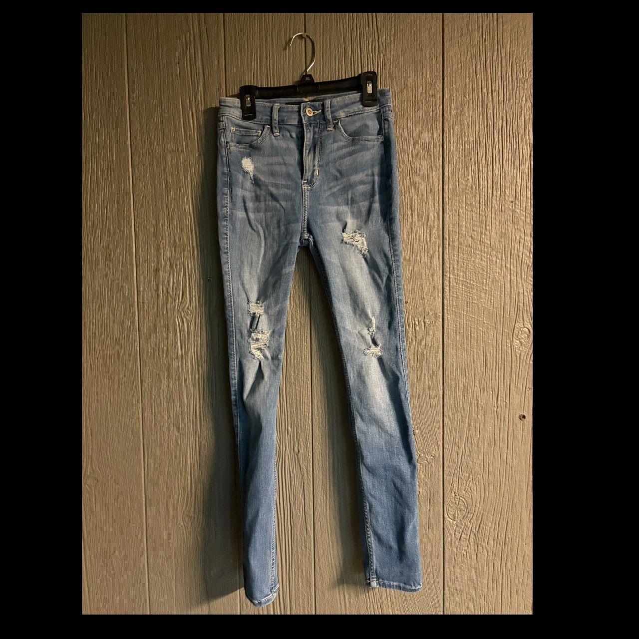 Old Navy Women's Blue Distressed Jeans w/ Camo inlay Size 25" / US 0 / IT 36 - 3 Thumbnail