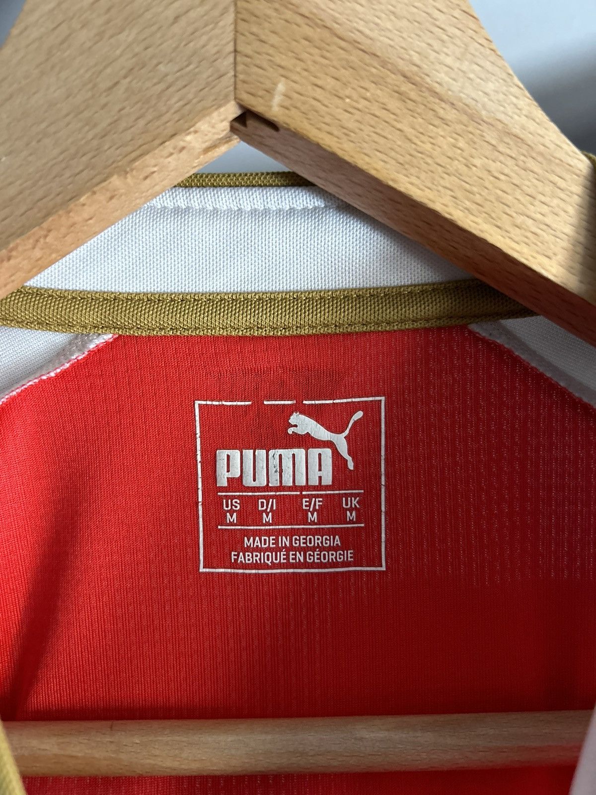 Puma Puma Arsenal 2015/16 Home soccer jersey Size US M / EU 48-50 / 2 - 7 Thumbnail