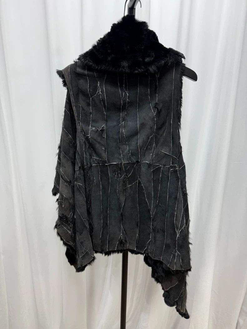 Ann Demeulemeester Ann Demeulemeester Shearling Vest for Women Size US S / EU 44-46 / 1 - 4 Thumbnail