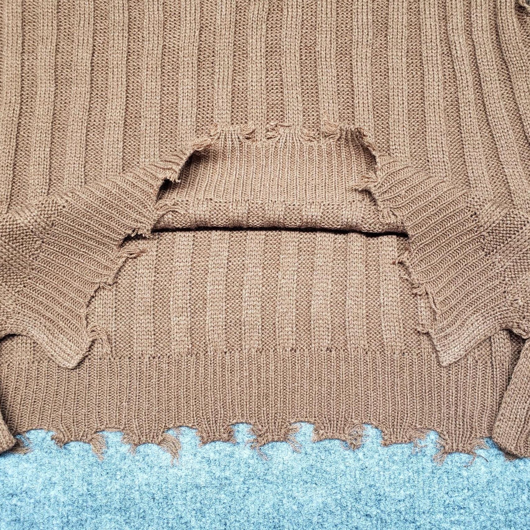 Vintage Rue21 Sweater Womens S Brown Long Sleeve Distressed Edges V-Neck Pullover New Size S / US 4 / IT 40 - 6 Thumbnail