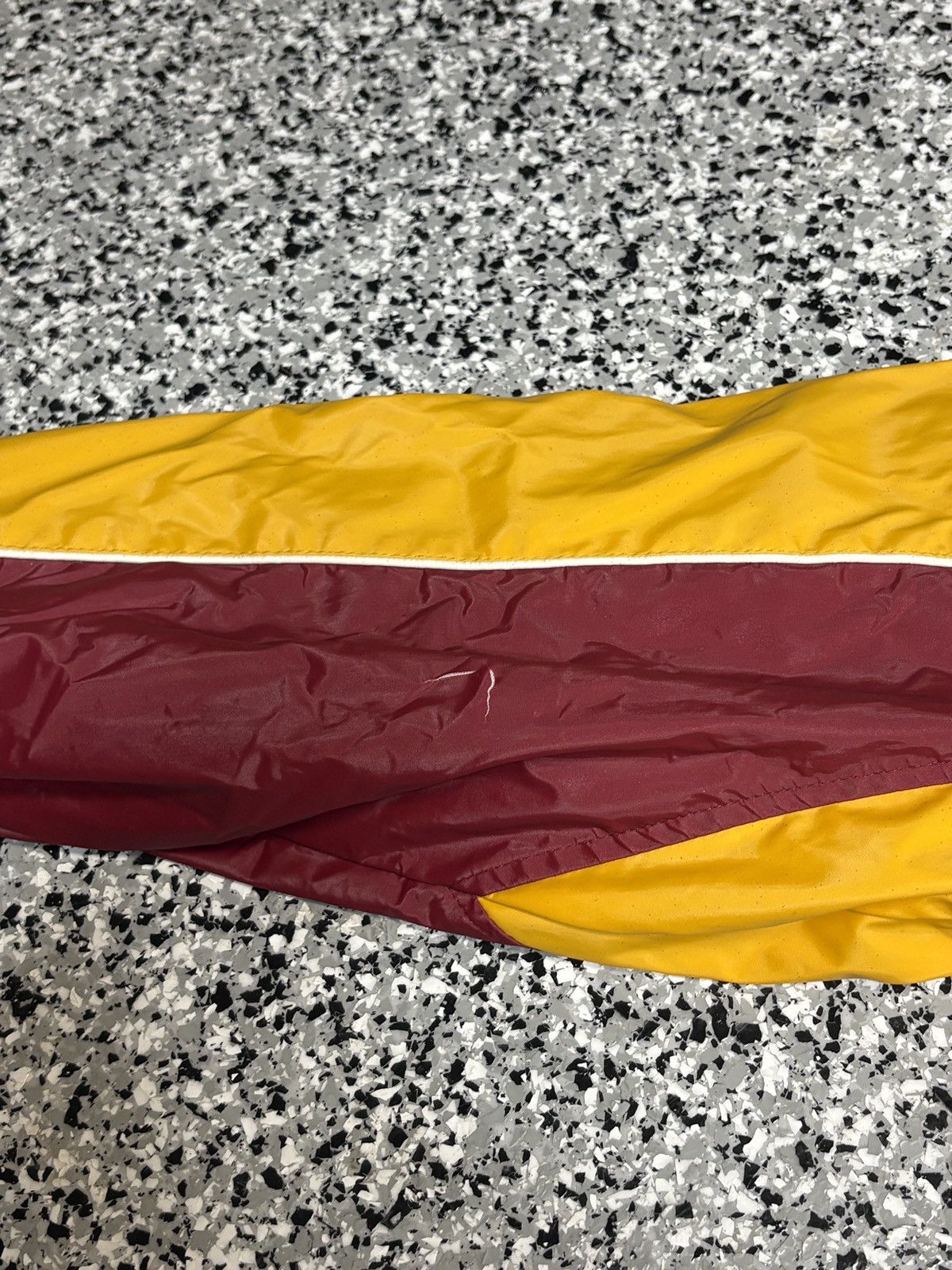 NCAA Vintage 1990s USC Embroidered Windbreaker Size XL 0802 Size US L / EU 52-54 / 3 - 8 Thumbnail