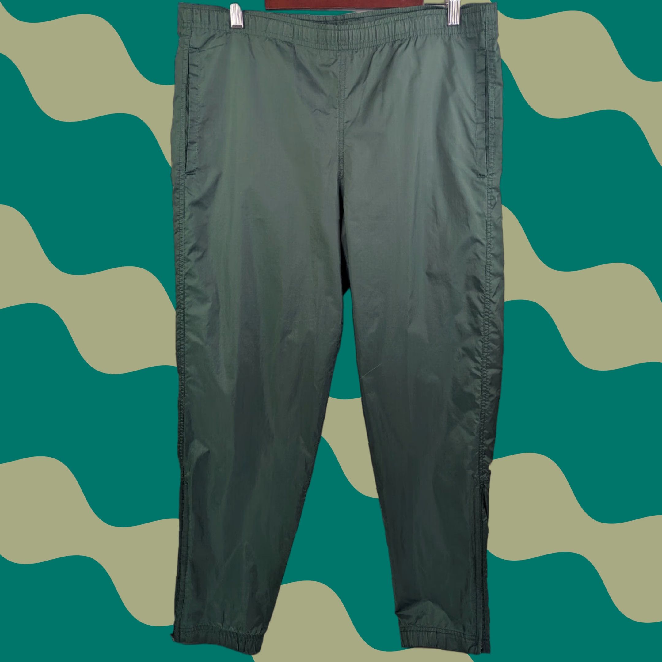 Nike VINTAGE Nike Track Pants Mens S Green Nylon Ankle Zipper Windbreaker Baggy Size US 29 - 1 Thumbnail