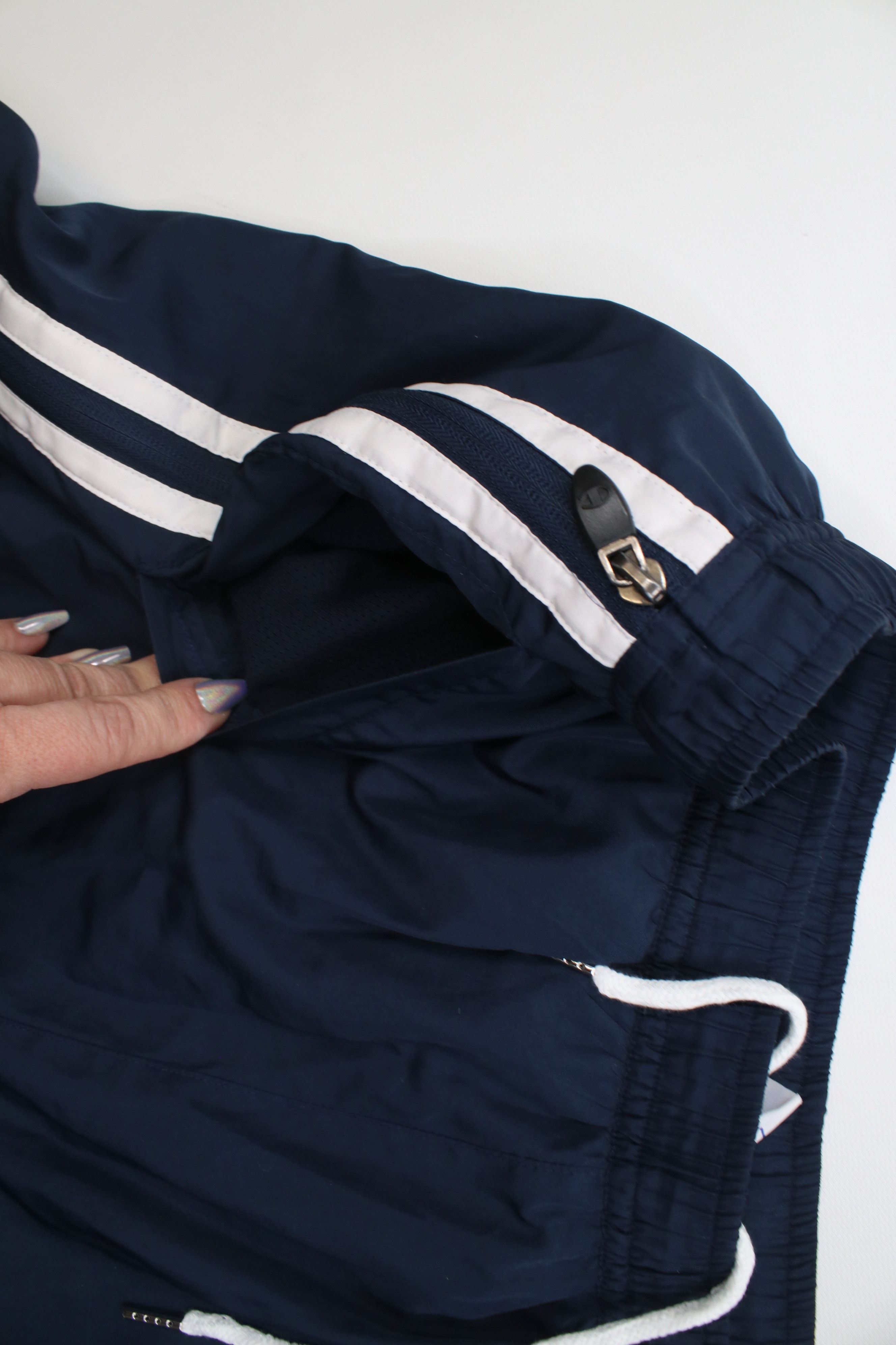 Champion Vintage 90s Champion Lined Windbreaker Shorts Navy Blue Size US 36 / EU 52 - 8 Thumbnail