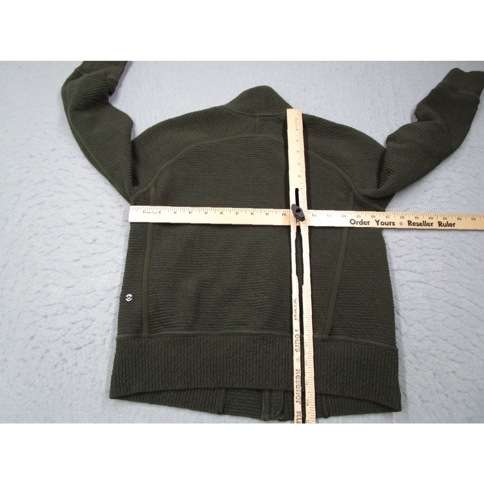 Lululemon Lululemon Jacket Women 4 Green ON REPEAT Full Zip Bomber Active Travel Workout - City, Outdoor, Sports - Zipped Pockets Mens Womens Girls Boys Size S / US 4 / IT 40 - 4 Thumbnail