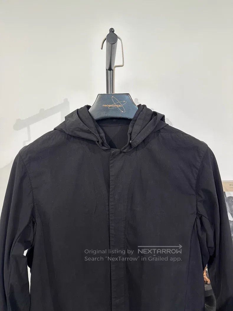 Boris Bidjan Saberi Boris Bidjan Saberi Mid-length printed windbreaker jacket Size US S / EU 44-46 / 1 - 5 Thumbnail