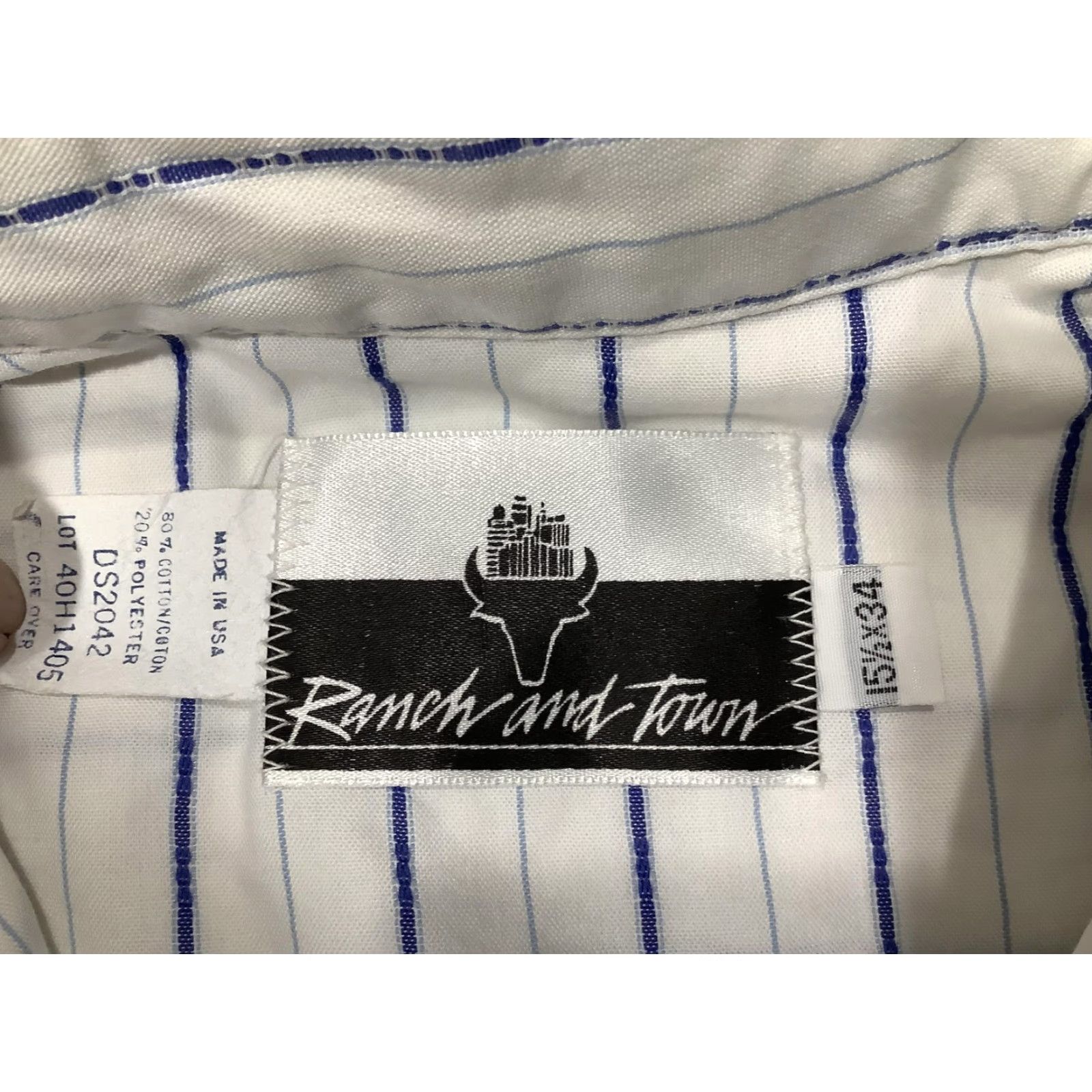Vintage Ranch and Town Shirt Mens 15.5x34 White Blue Stripe Western Pearl Snap USA Shirt Mens 15.5x34 White Blue Stripe Western Pearl Snap USA Size US M / EU 48-50 / 2 - 5 Thumbnail