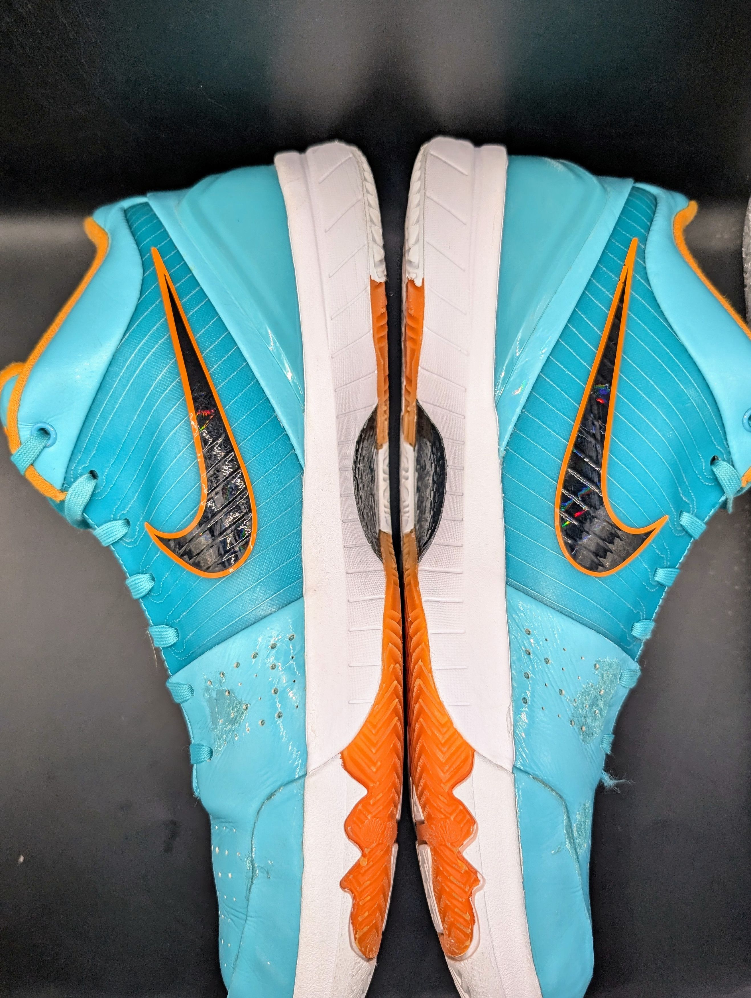Nike Nike Undefeated x Kobe 4 Protro Hyper Jade San Antonio Spurs Size US 13 / EU 46 - 7 Thumbnail