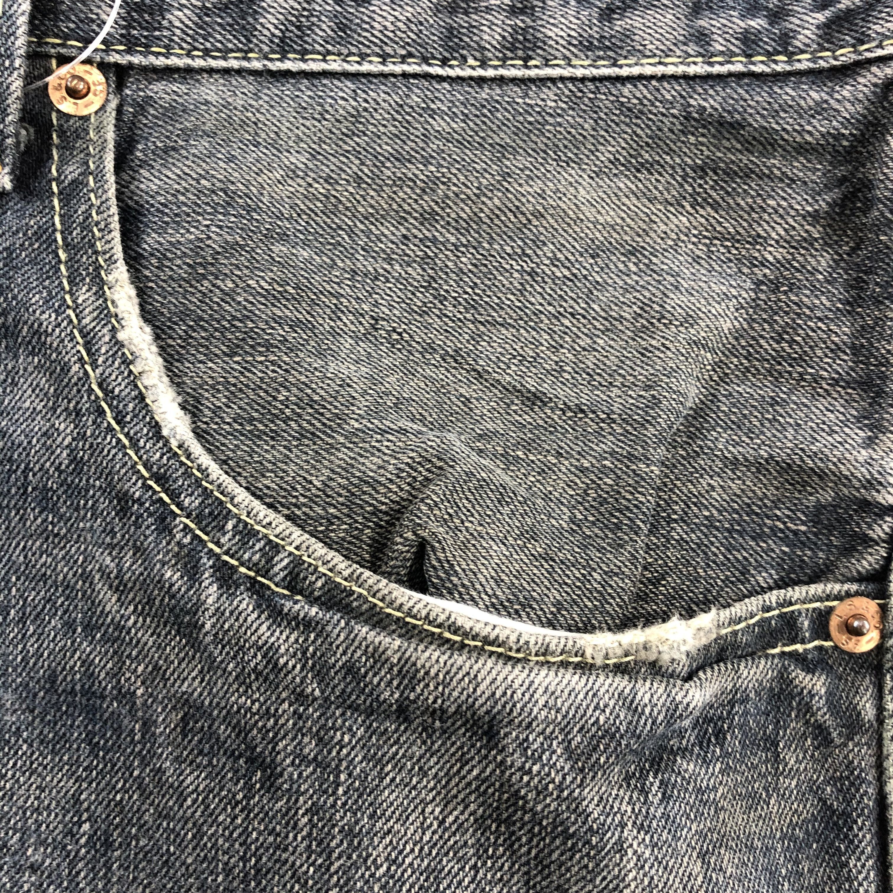 Levi's × Vintage Vintage Levis 501 Black Jeans-JM2352 Size US 41 - 14 Thumbnail