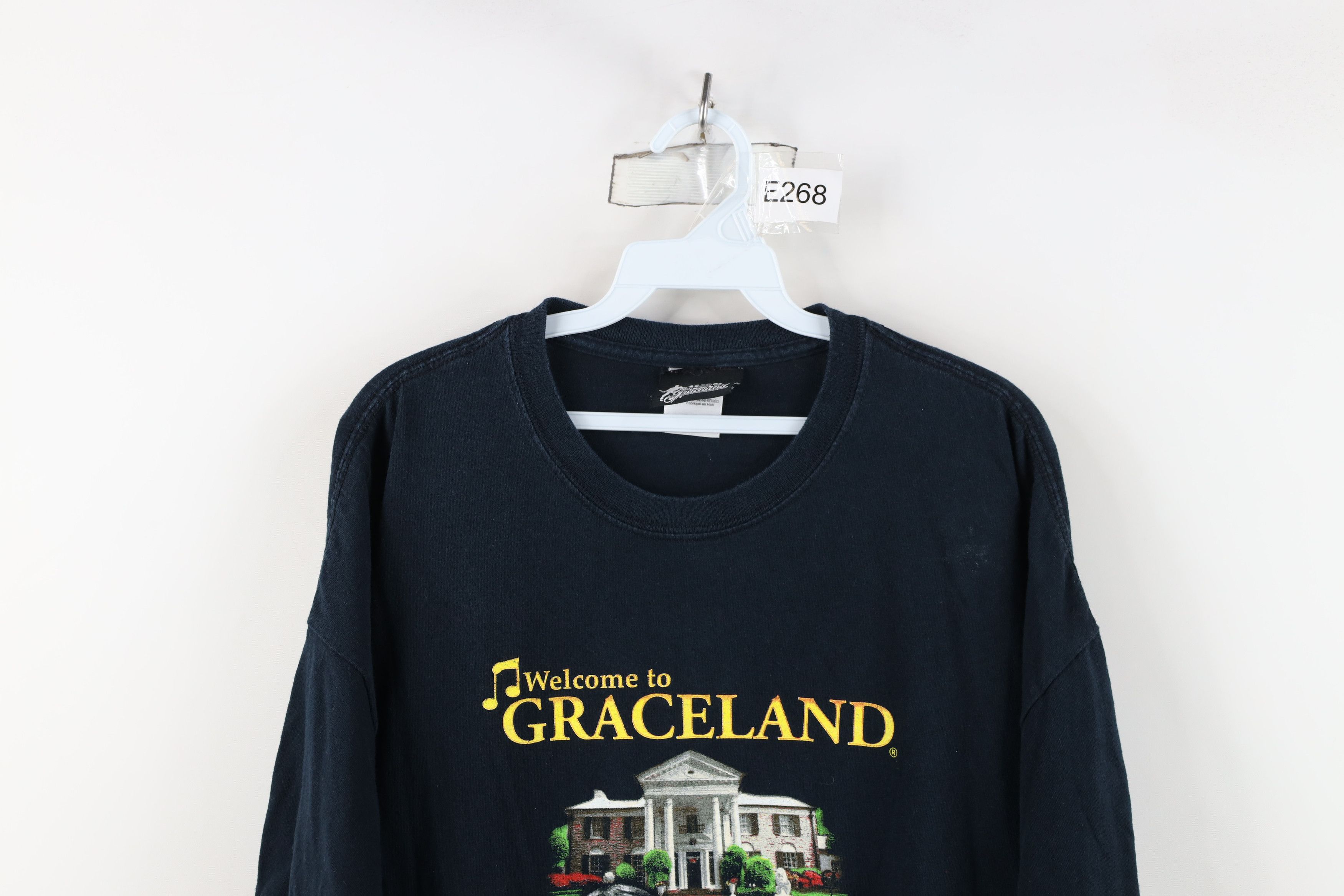 Vintage Vintage Y2K Spell Welcome To Graceland Elvis Presley T-Shirt Size US XXL / EU 58 / 5 - 2 Thumbnail