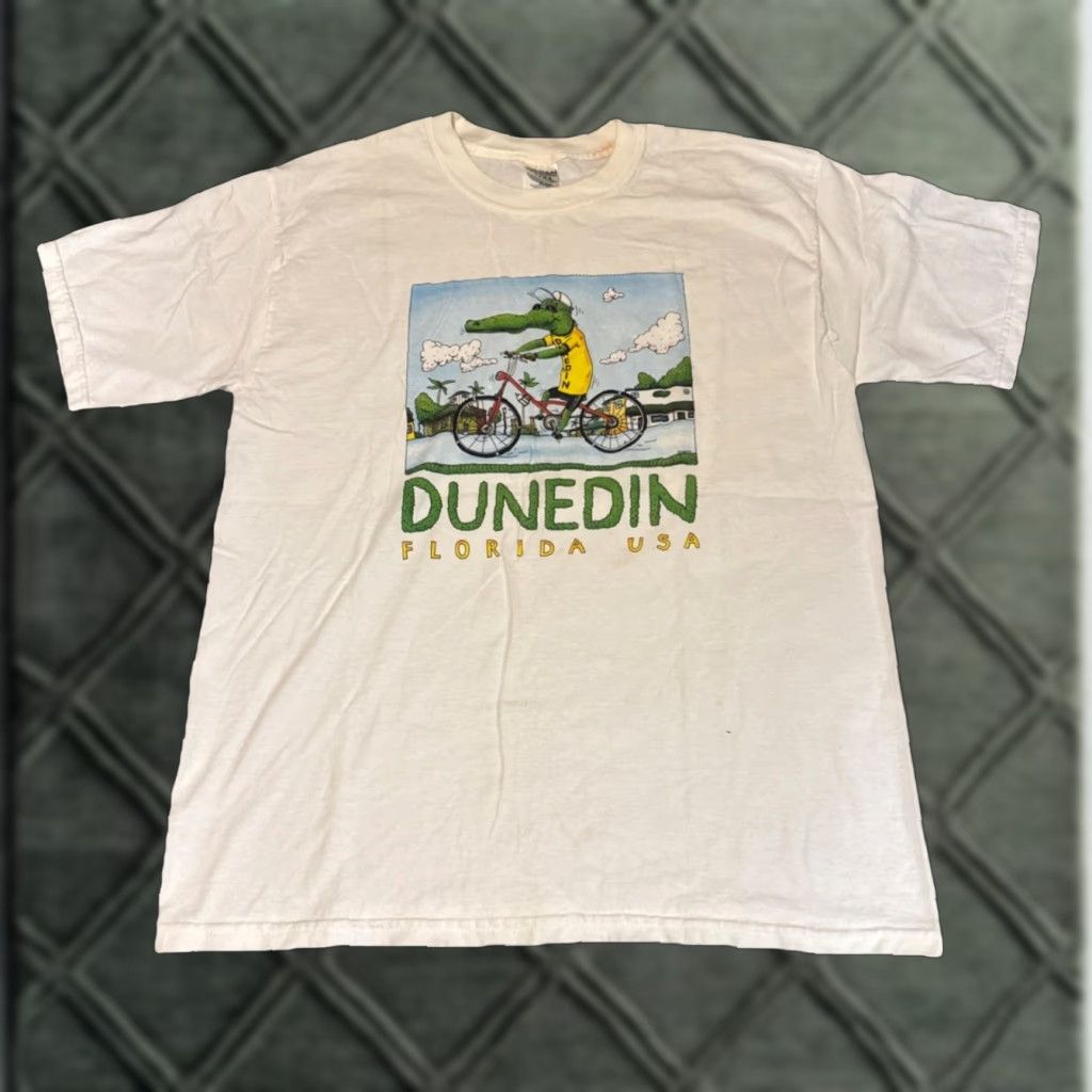 Gildan VINTAGE Y2K Alligator Bicycle Art Cartoon Dunedin Florida White T-Shirt Large Mens Gildan Regular L Size US L / EU 52-54 / 3 - 1 Thumbnail