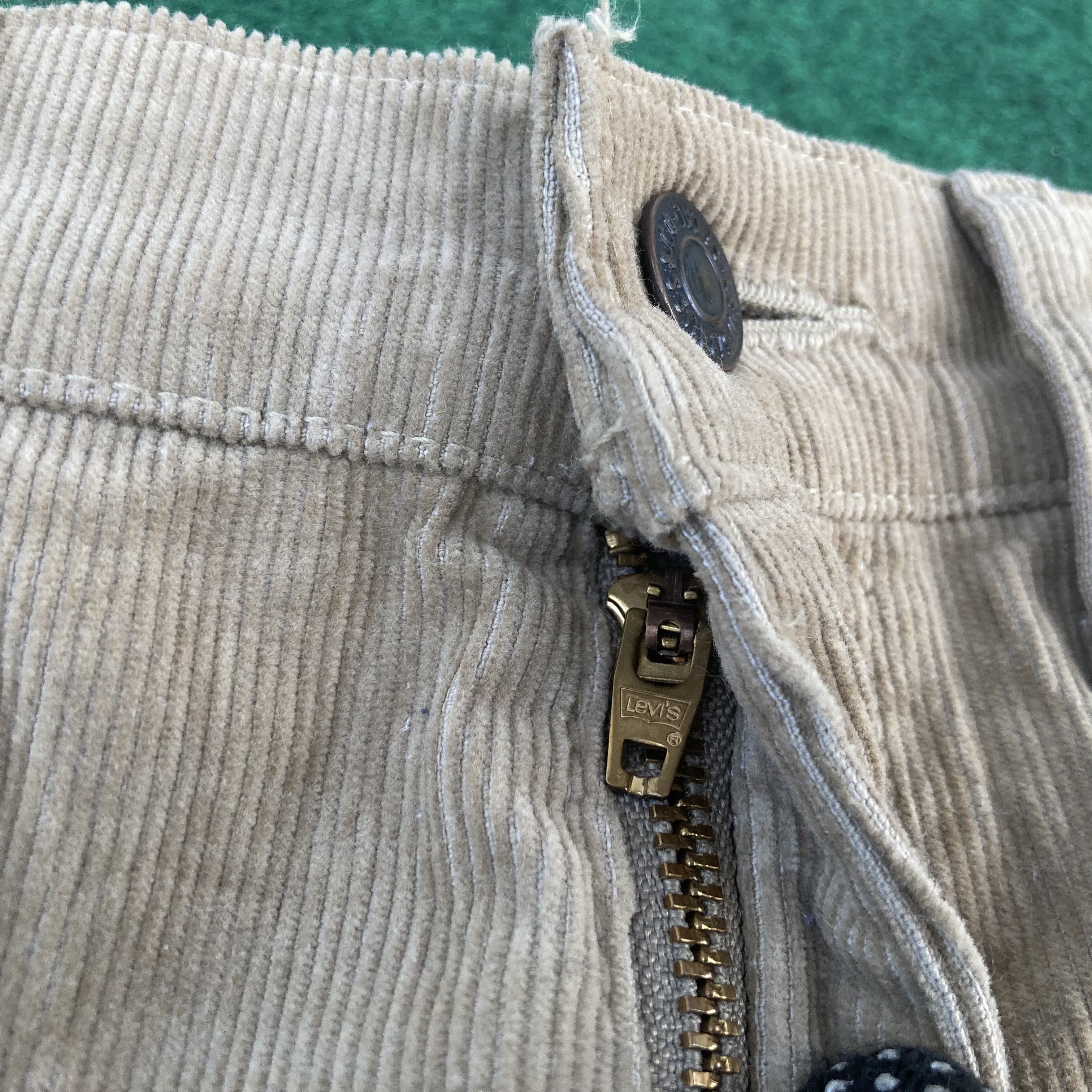 Levi's × Vintage Vtg Levis 517 Denim Corduroy Sz 32 Flare Bootcut Jeans Size US 32 / EU 48 - 4 Thumbnail