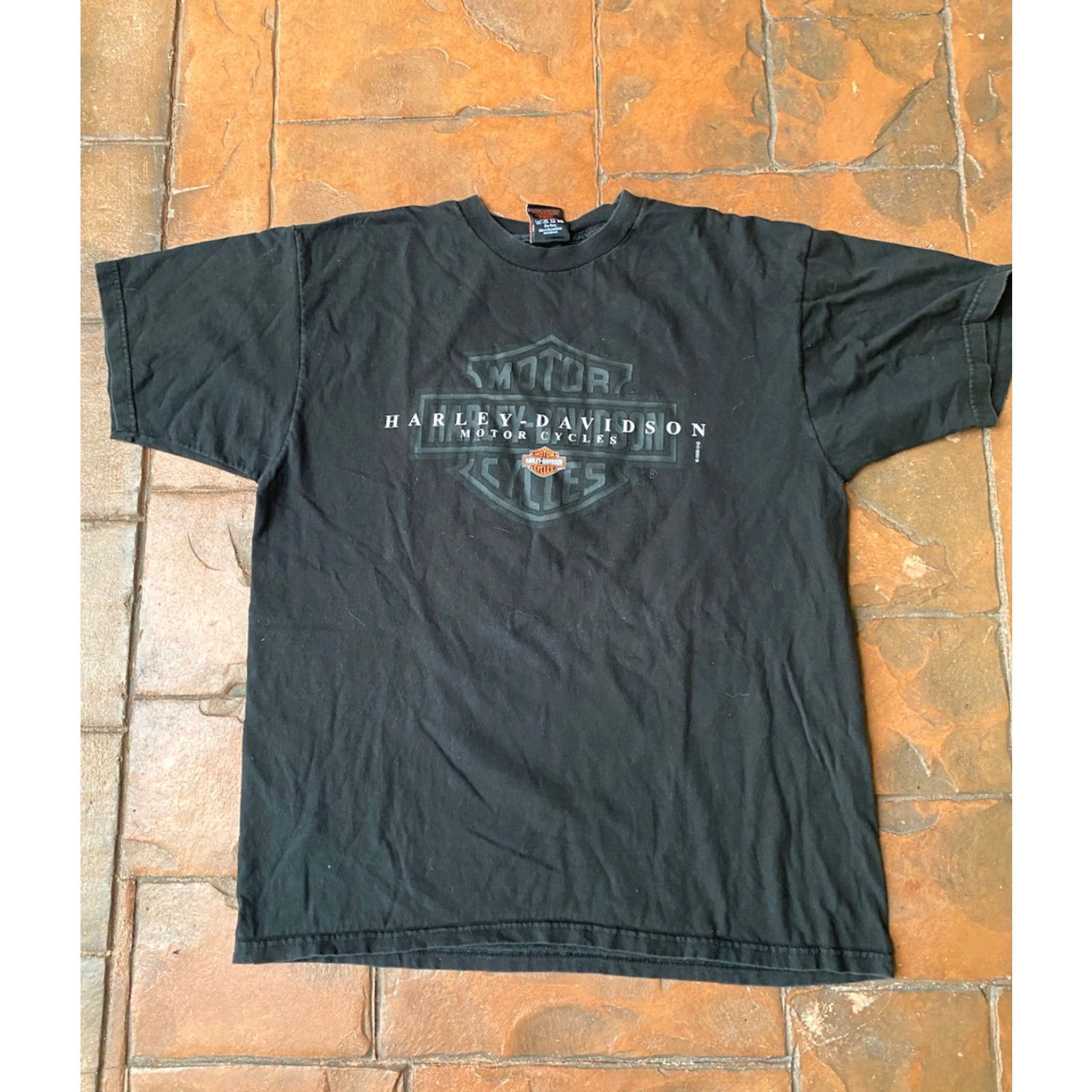 Harley Davidson VINTAGE Harley-Davidson T-Shirt XL Black Crew Neck Long Sleeve USA Biker Grunge 2000s Flame Double-Sided Logo Men Shirts Size US XL / EU 56 / 4 - 2 Thumbnail