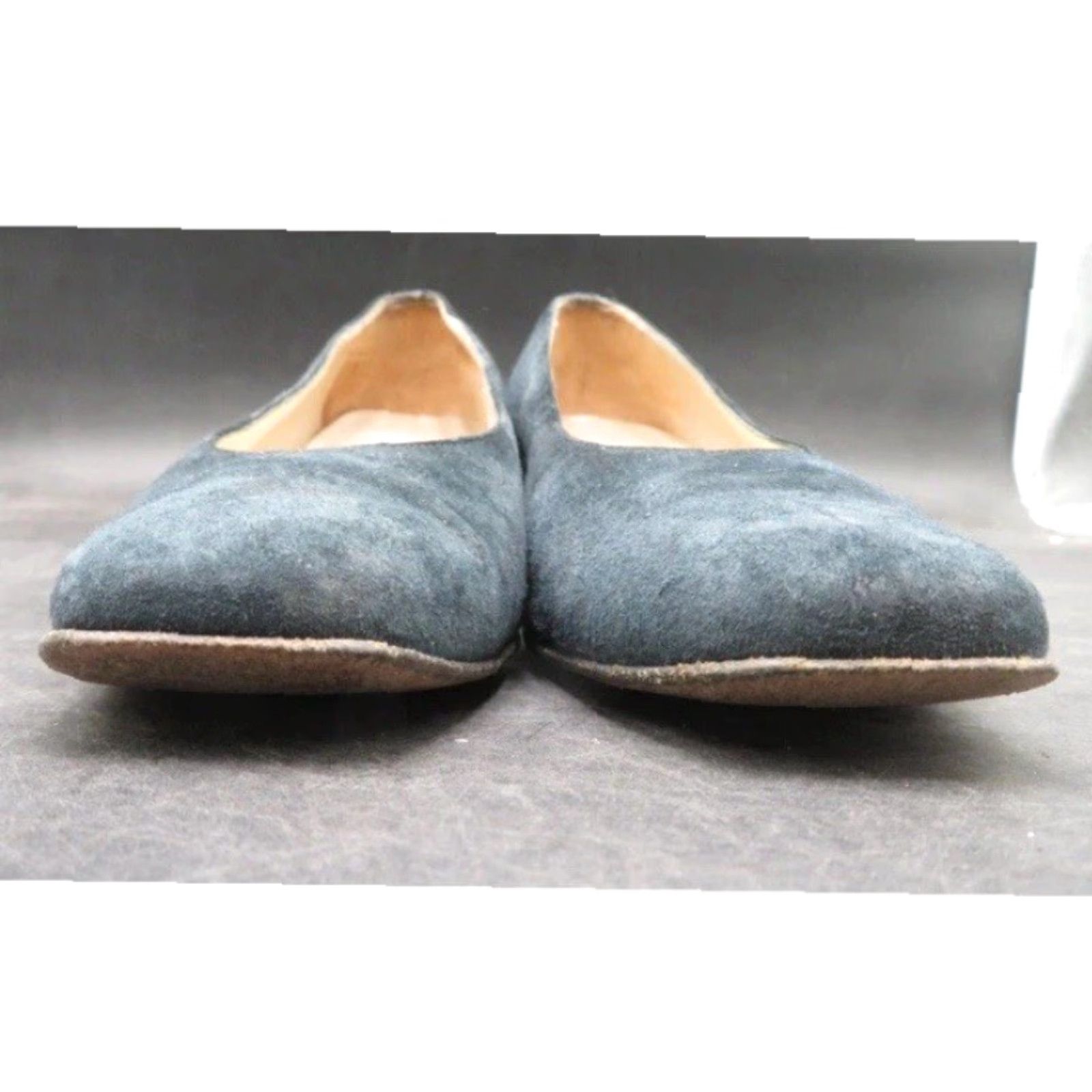 Salvatore Ferragamo Women Salvatore Ferragamo Navy Blue Suede Leather Pump Heels MadeInItaly Size 7B Vintage Block Heel Size US 7 / IT 37 - 3 Thumbnail