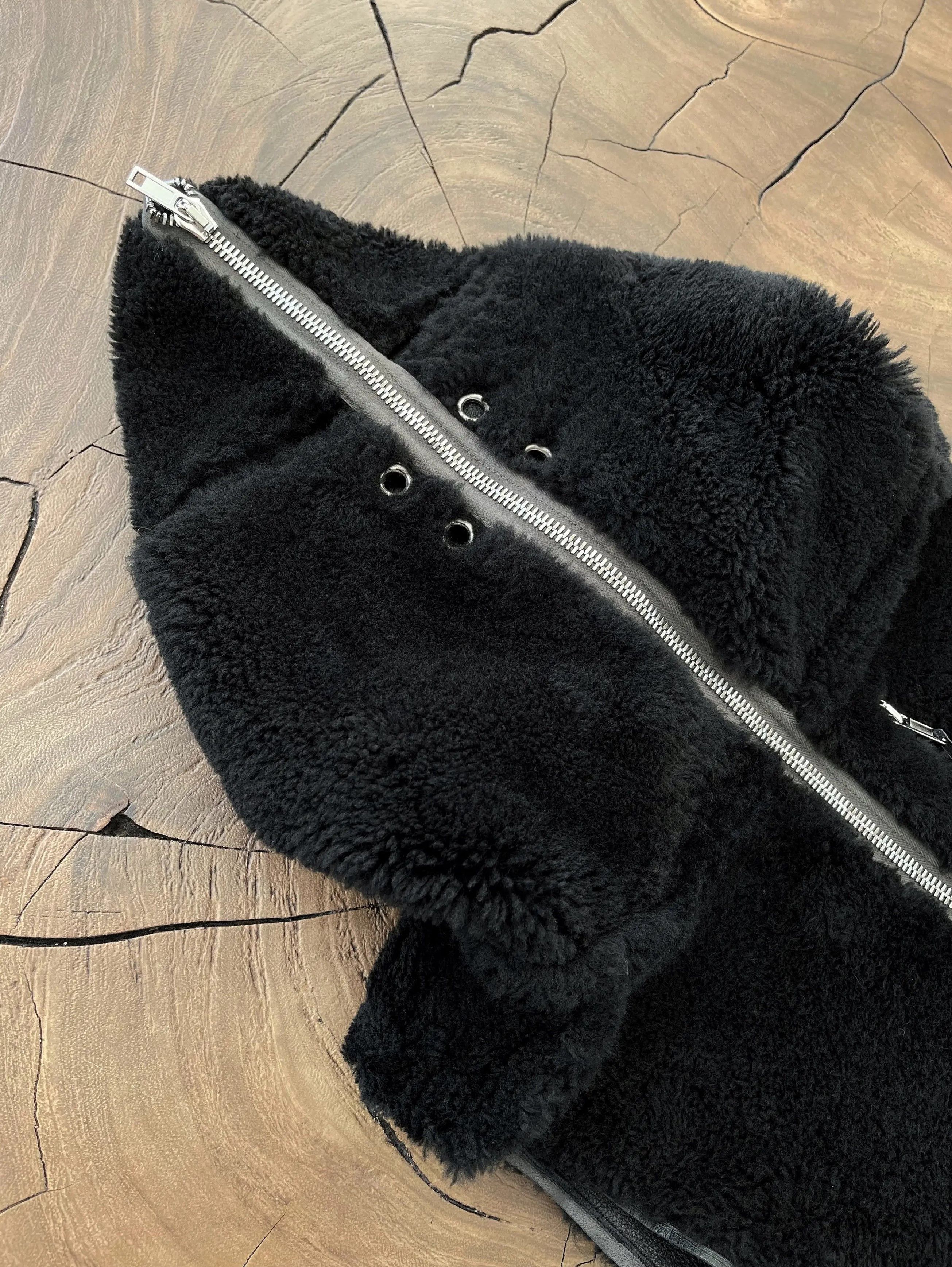 Rick Owens EU46 Lamb Shearling Runway Gimp Leather Vest FW22 Strobe Size US S / EU 44-46 / 1 - 3 Thumbnail