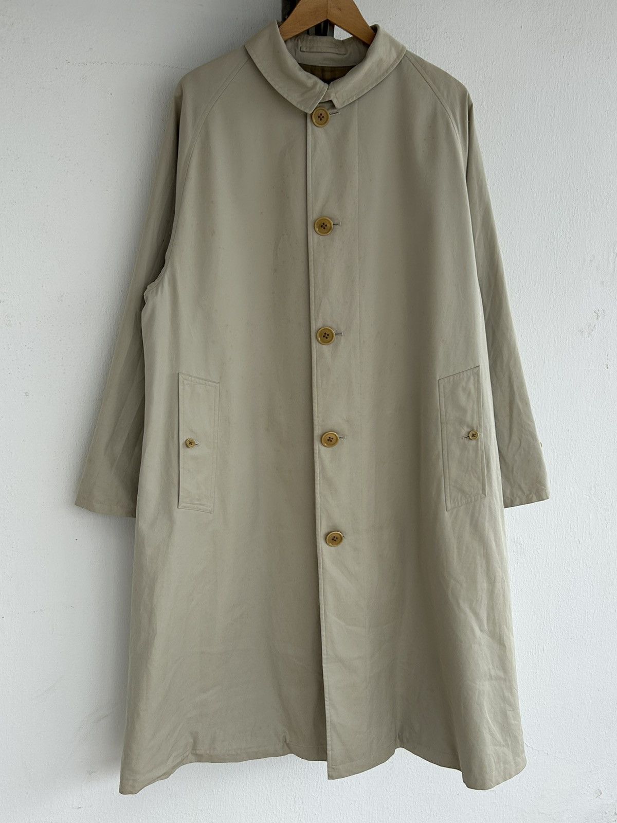 Burberry Burberry Vintage Trench Coat Beige Size US XL / EU 56 / 4 - 2 Thumbnail
