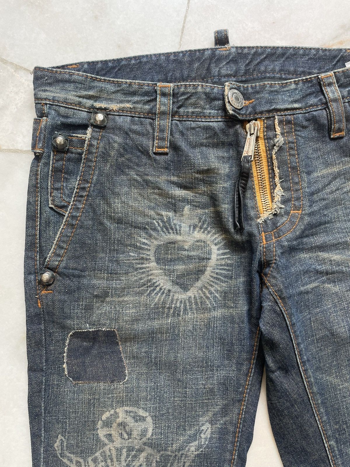 Dsquared2 Rare Dsquared2 Distressed Stamped Art Leather Pocket Knee Size US 32 / EU 48 - 5 Thumbnail
