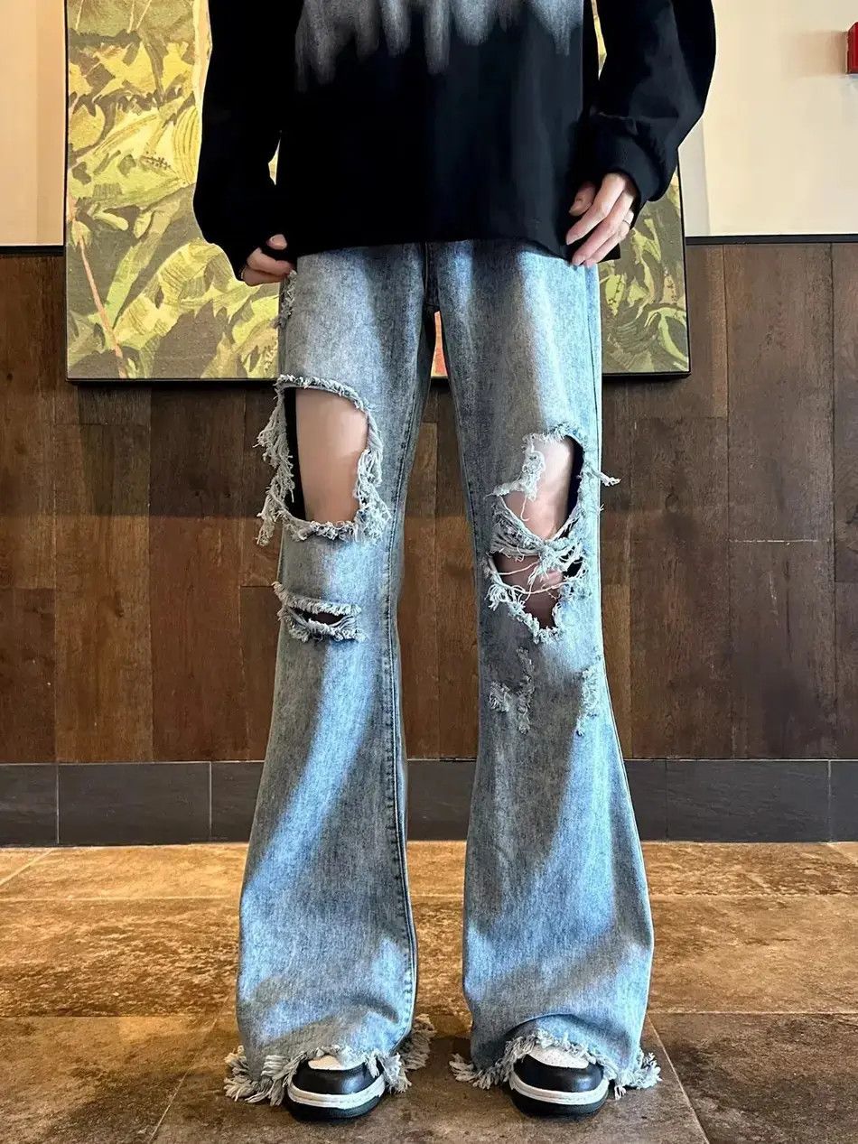 Japanese Brand Retro loose ripped micro flared jeans Size US 30 / EU 46 - 1 Thumbnail