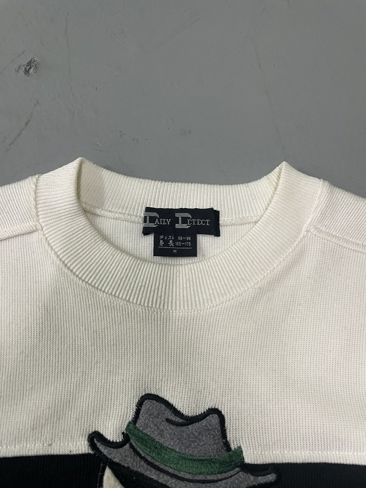 Japanese Brand Vintage Daily Detect Patchwork Sweatshirts Embroidered Dog Size US M / EU 48-50 / 2 - 3 Thumbnail
