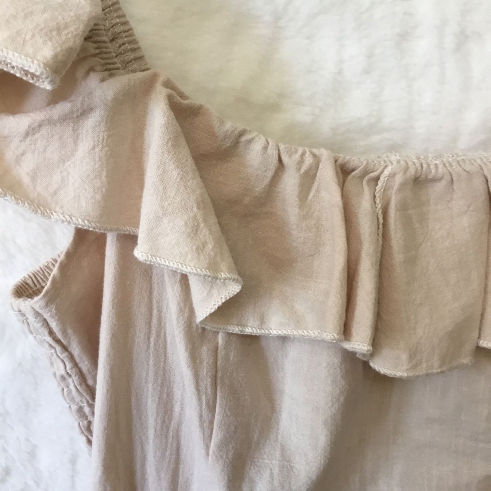 Other Cupshe Beige Off-Shouder Dress Size M / US 6-8 / IT 42-44 - 3 Thumbnail